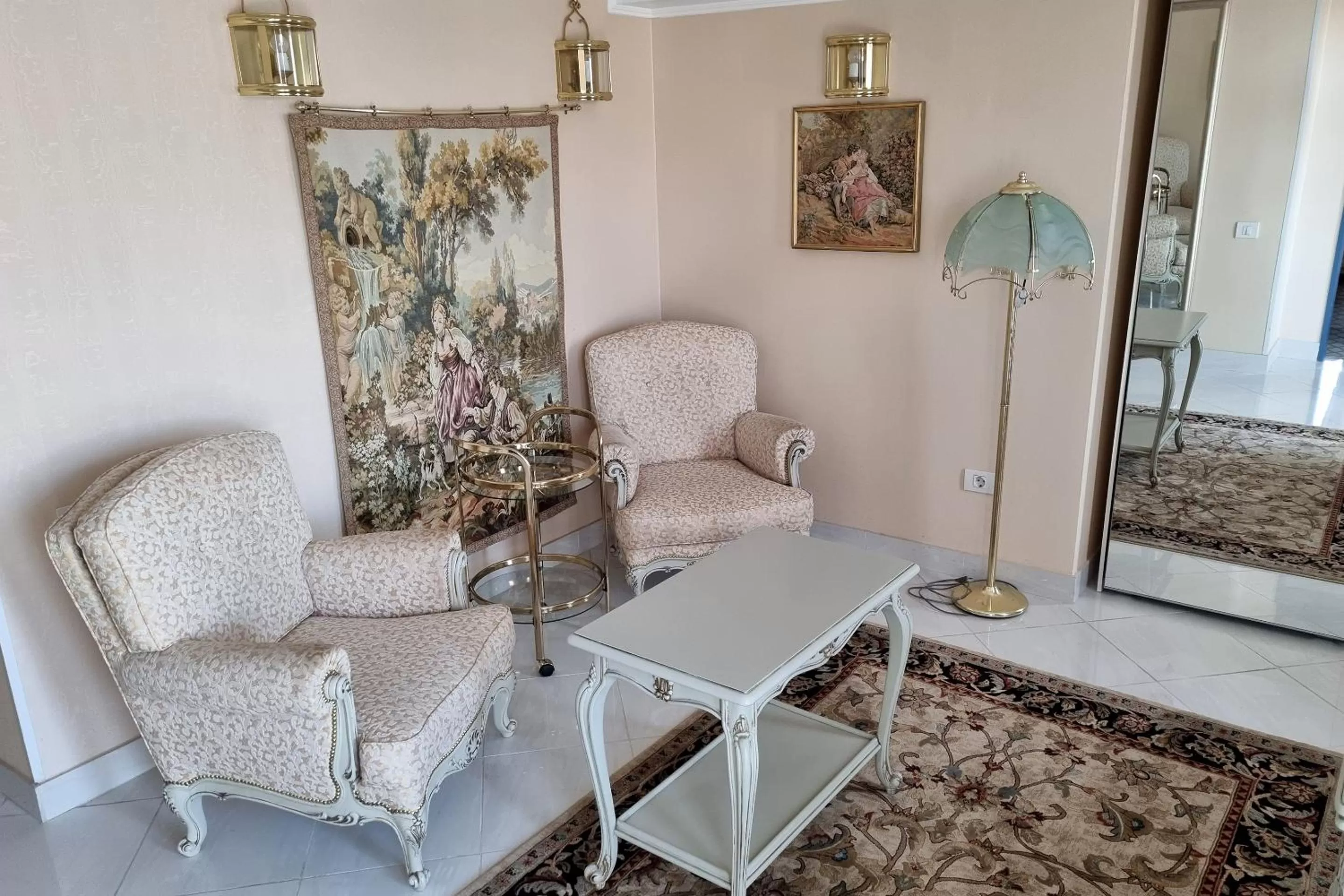 Living room in Continental Forum Arad