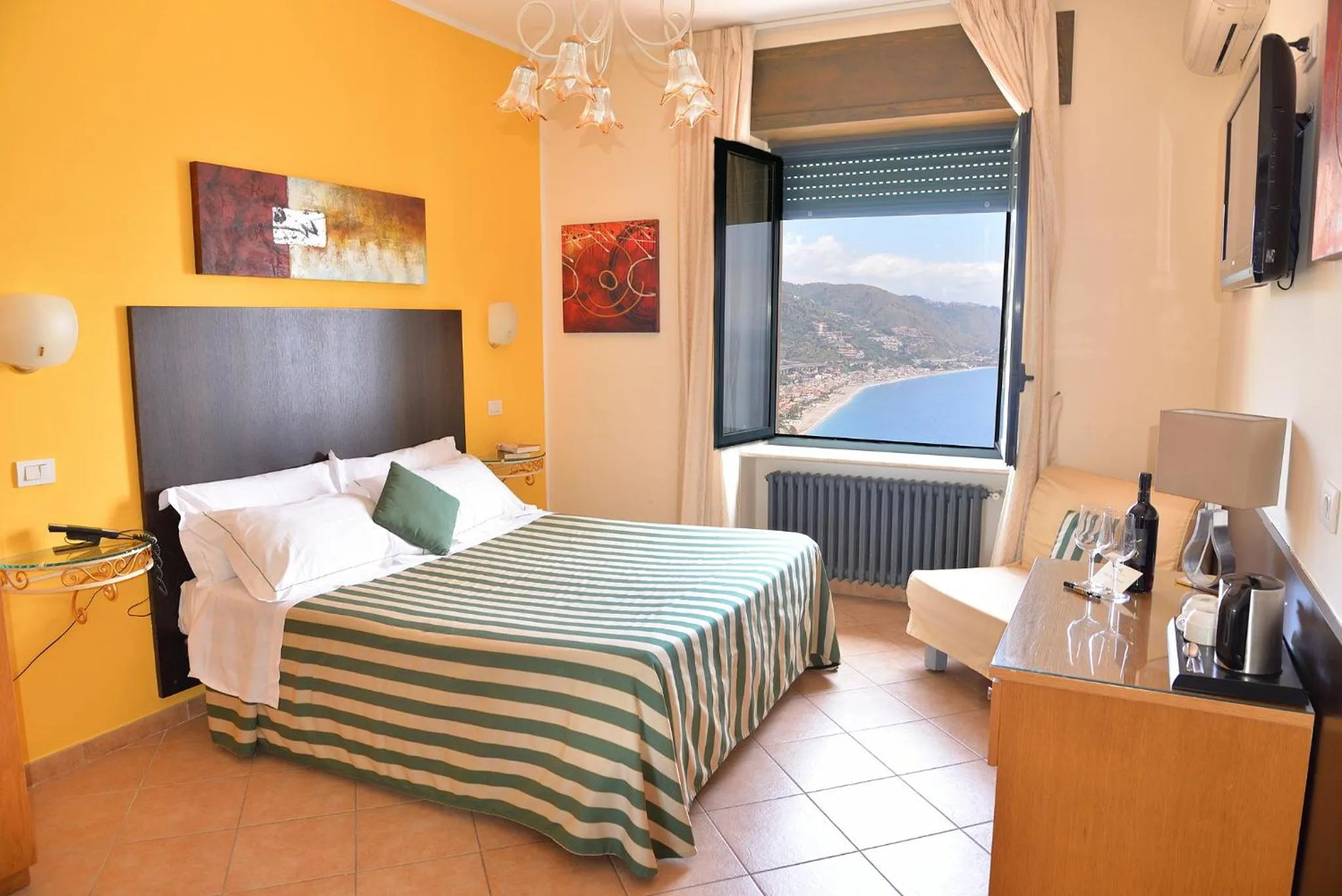 Standard Double Room with Sea View in La Pensione Svizzera