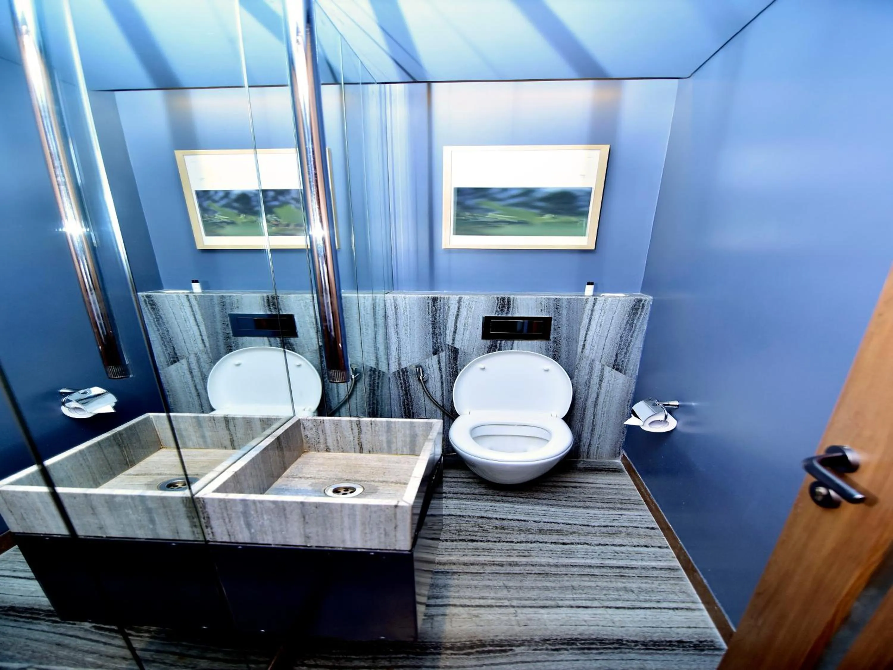 Bathroom in Oxford Golf Resort