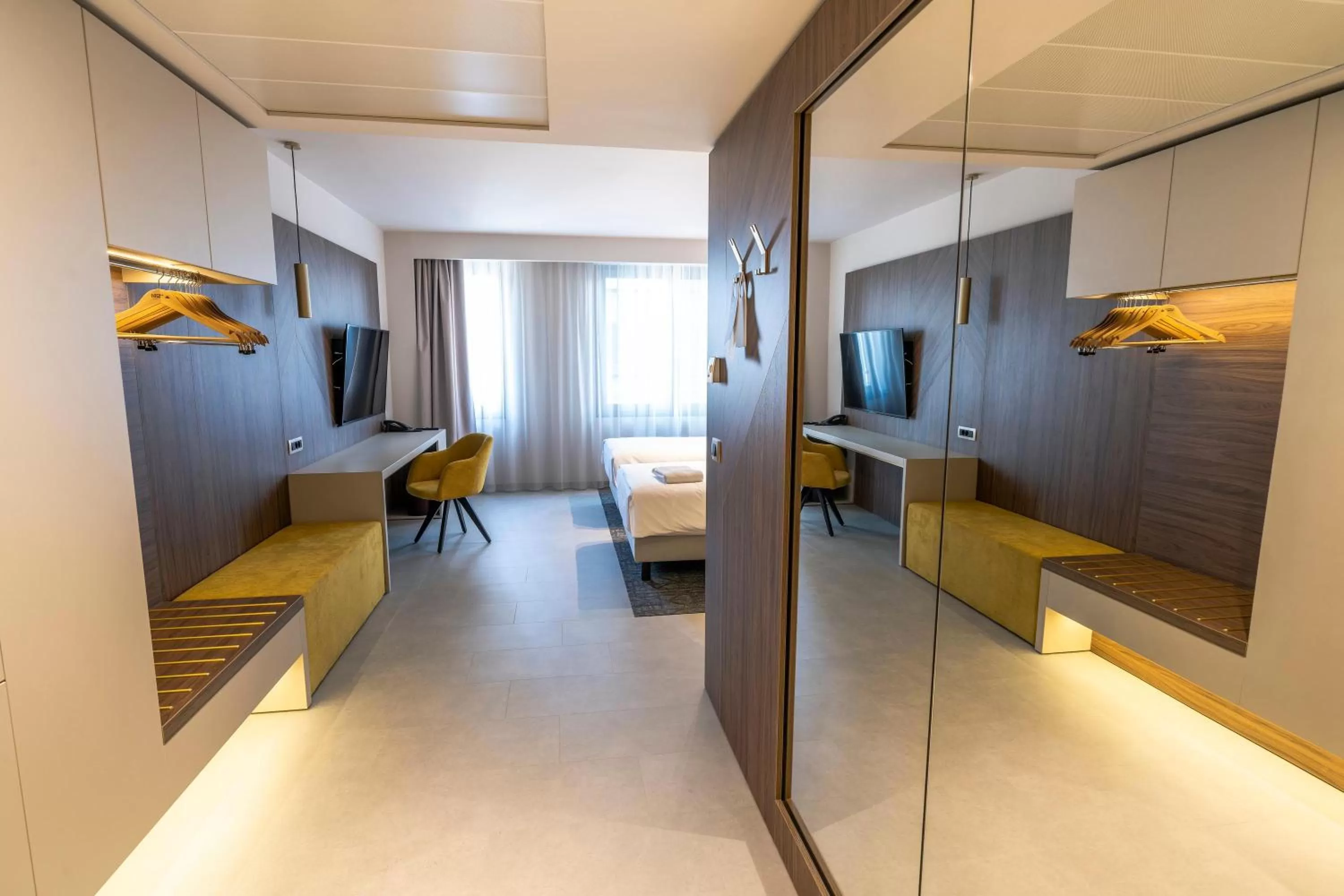 Photo of the whole room, Bed in Doubletree by Hilton Ljubljana