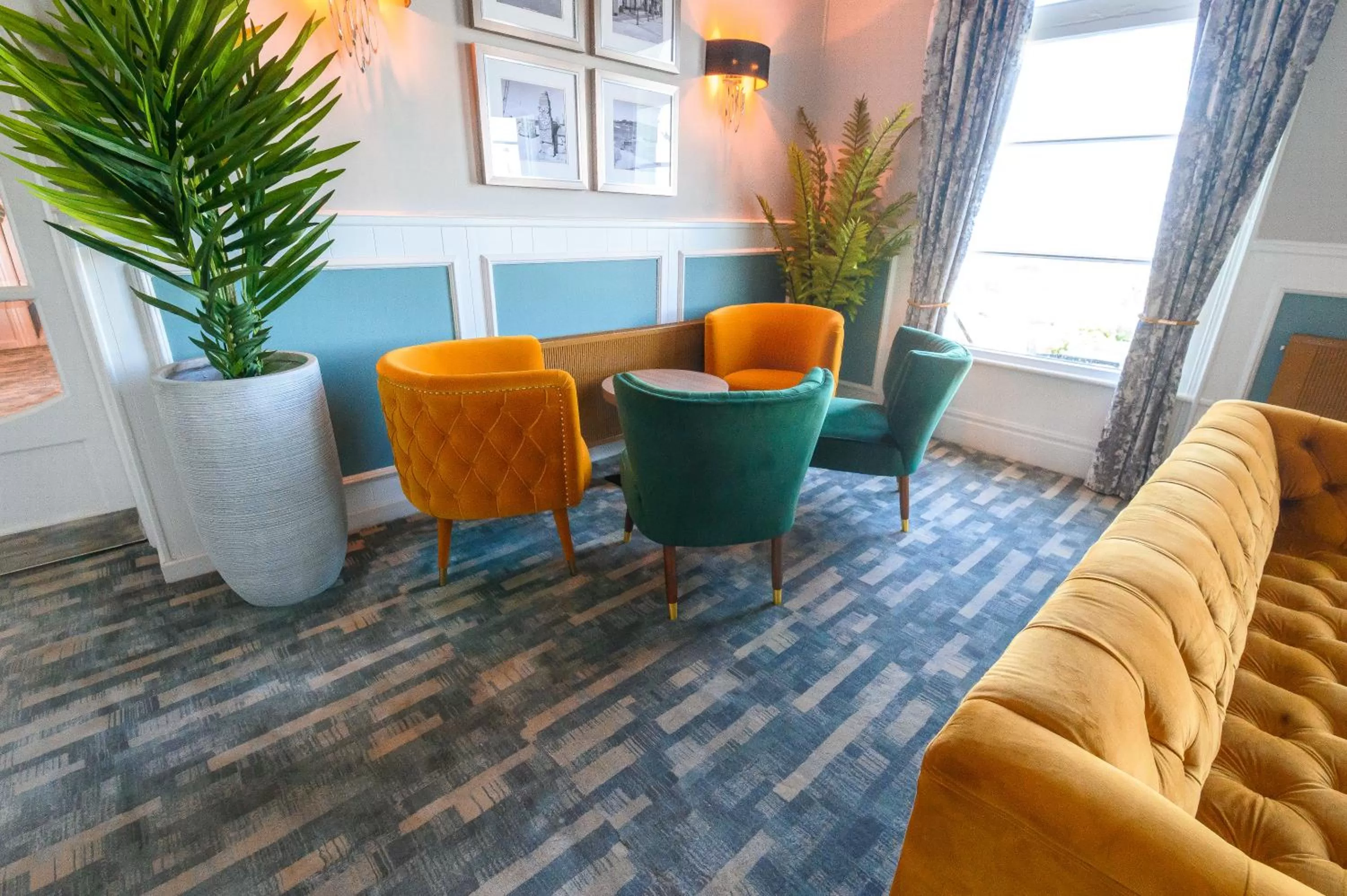 Lounge or bar in Llandudno Bay Hotel
