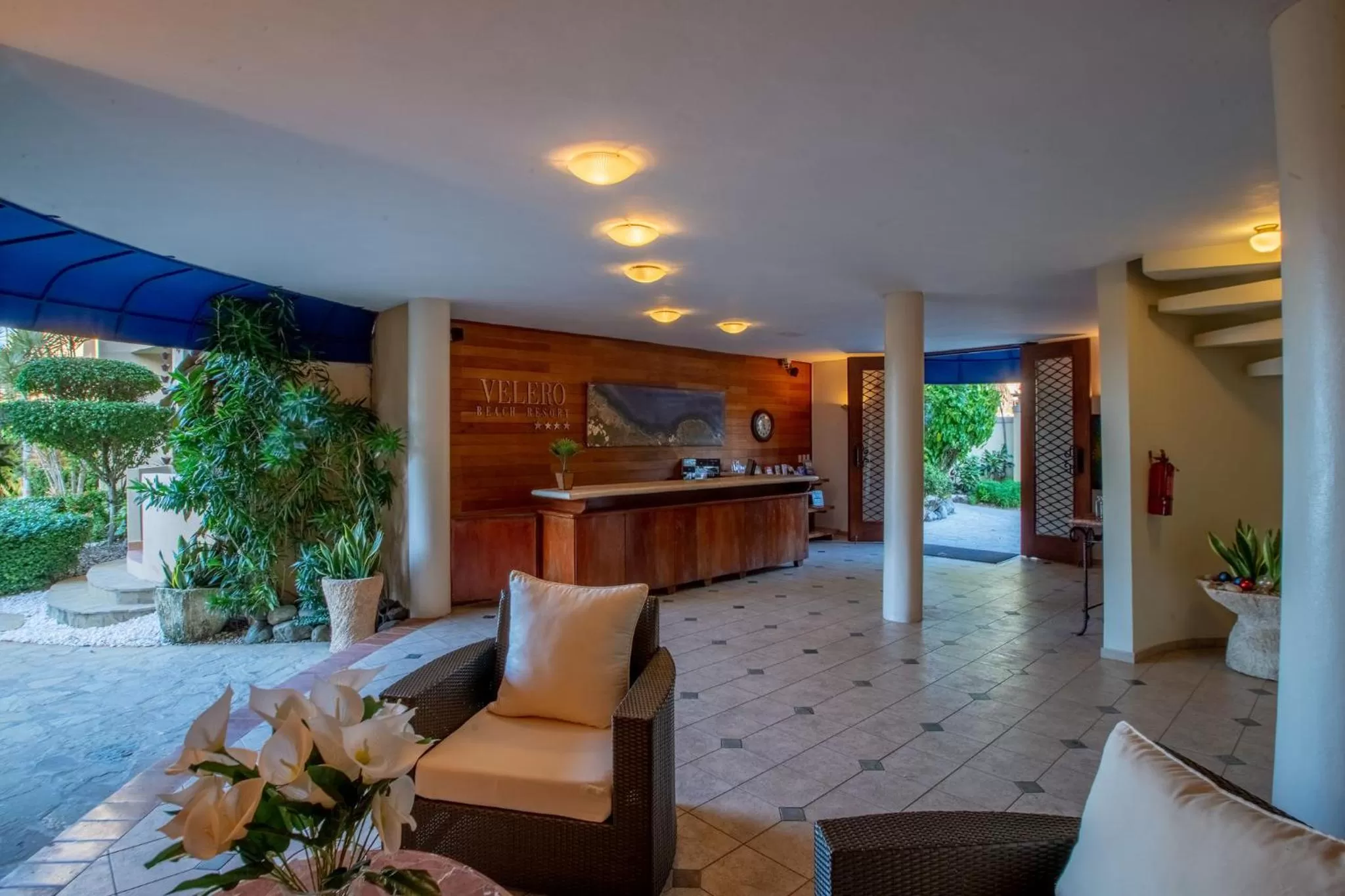 Living room in Velero Beach Resort