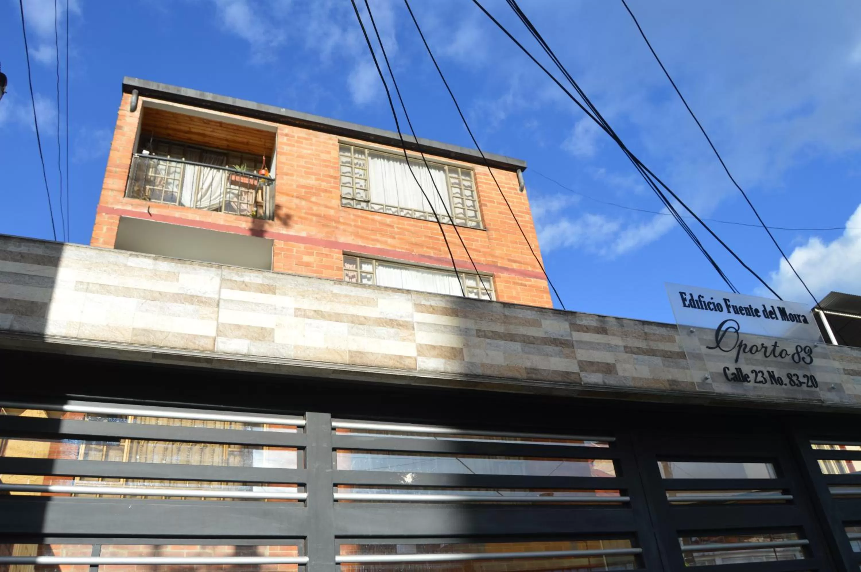 Property building in Oporto 83