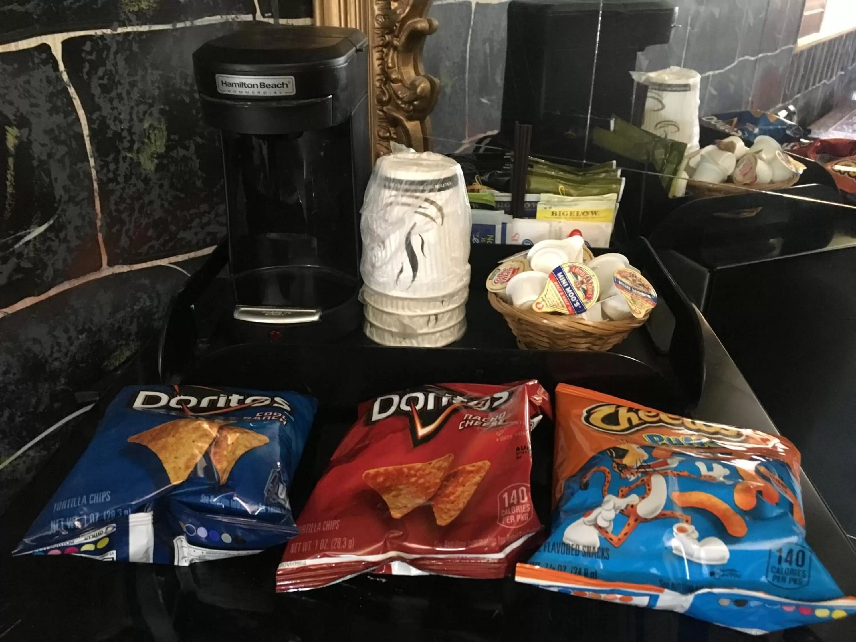 Coffee/tea facilities in Shady Lady Bed and Breakfast