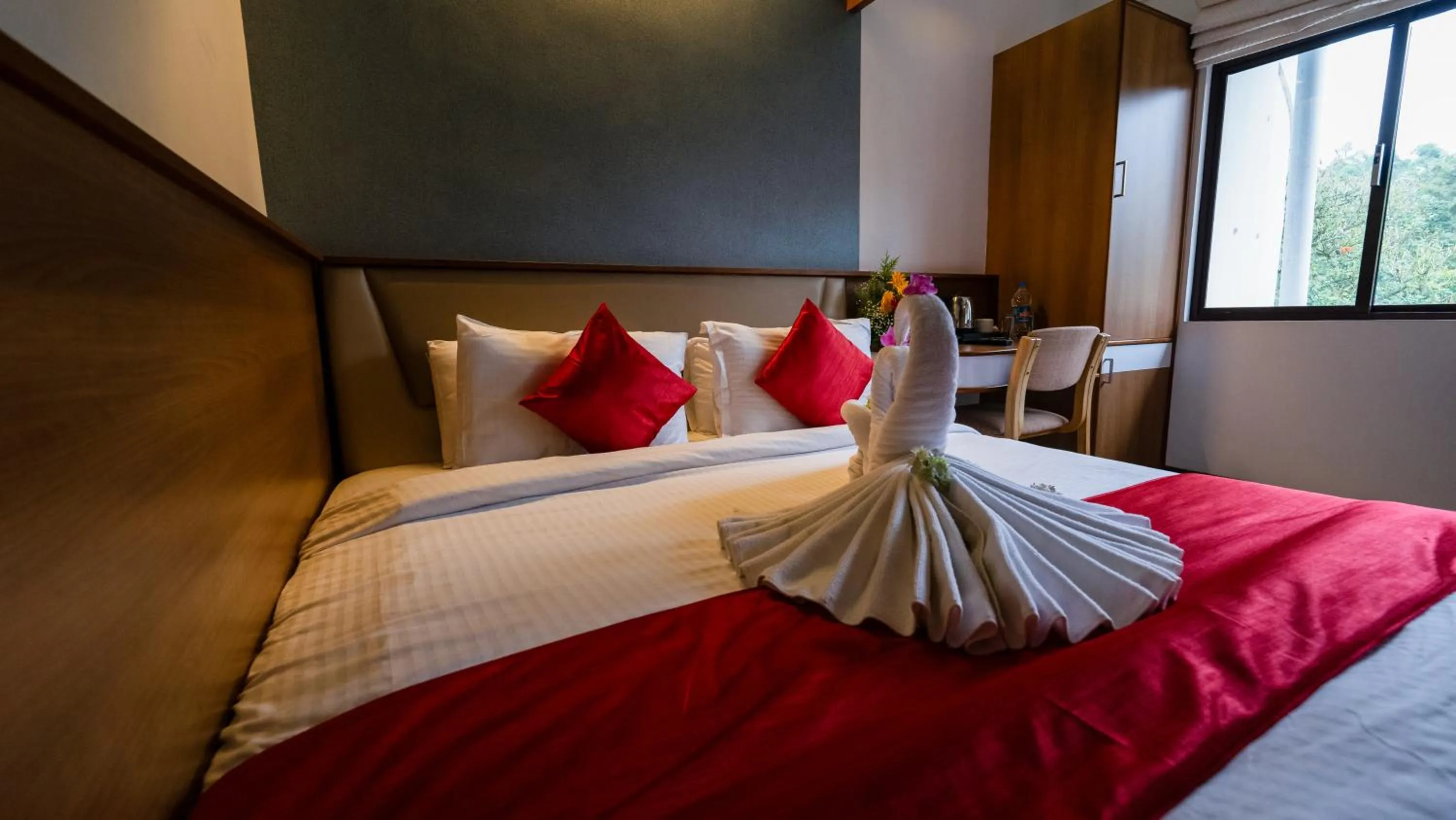 Bedroom, Bed in Westwood Riverside