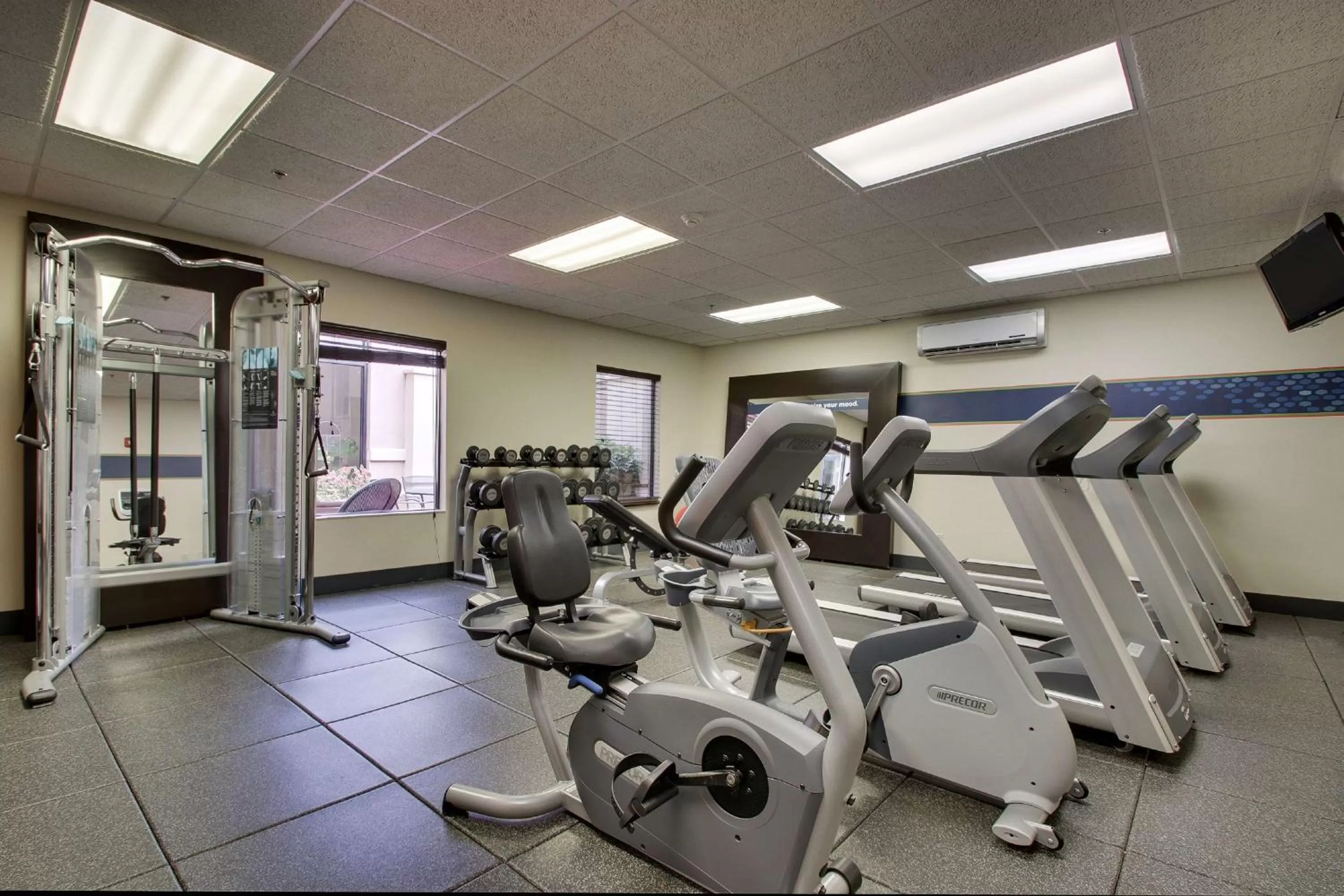 Fitness centre/facilities in Hampton Inn Warner Robins