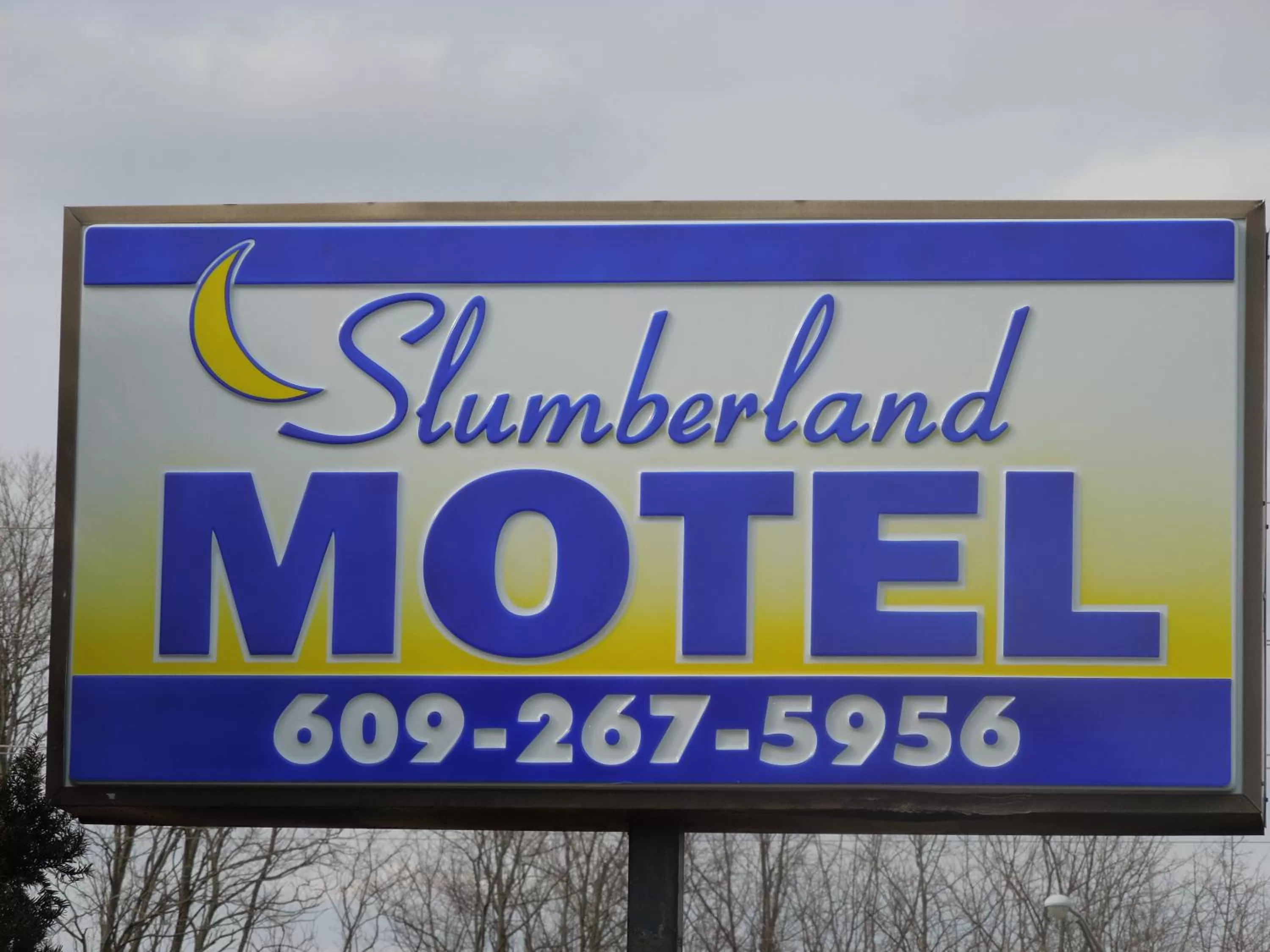 Property logo or sign in Slumberland Motel Mount Holly