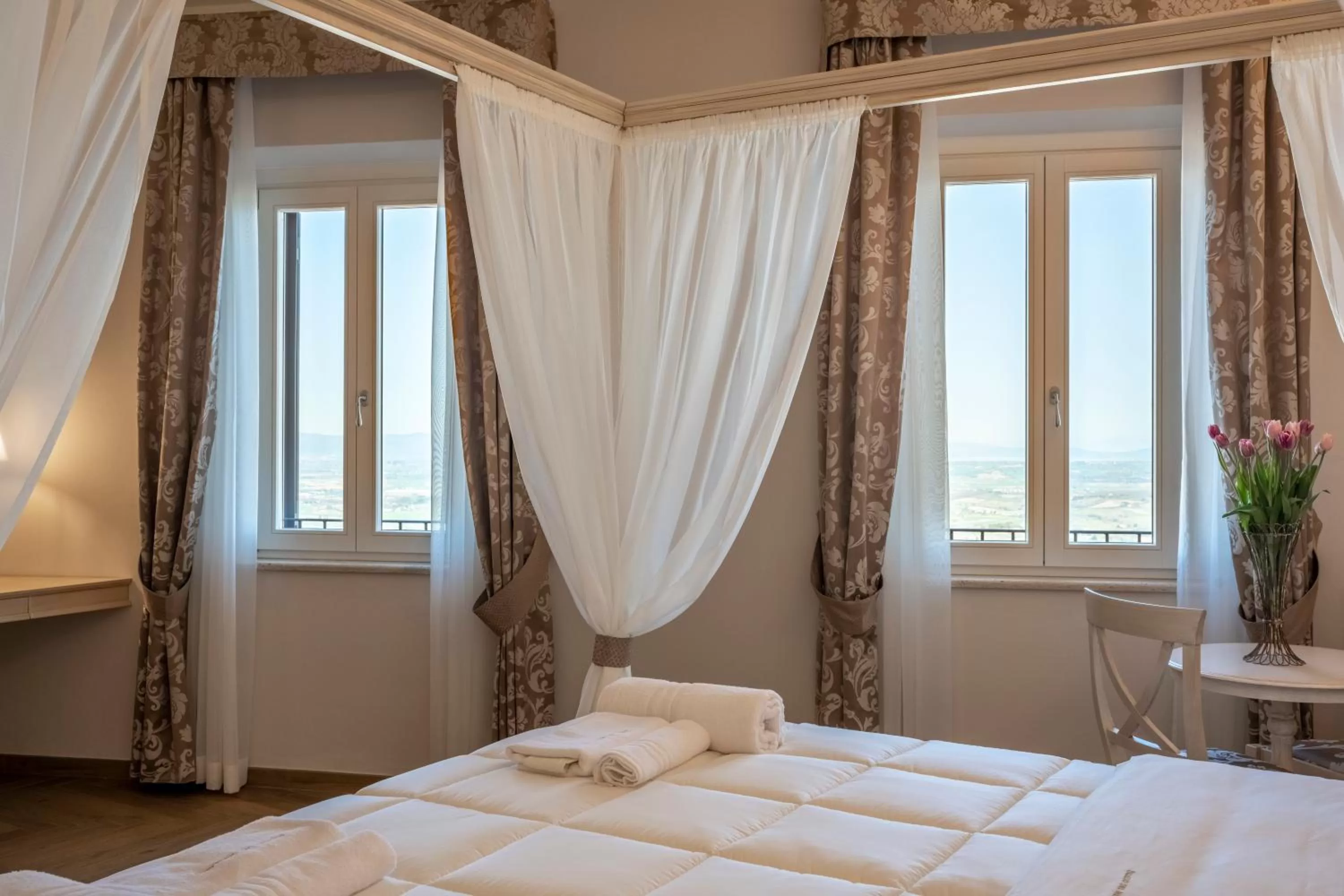 Bed in Palazzo del Mercante