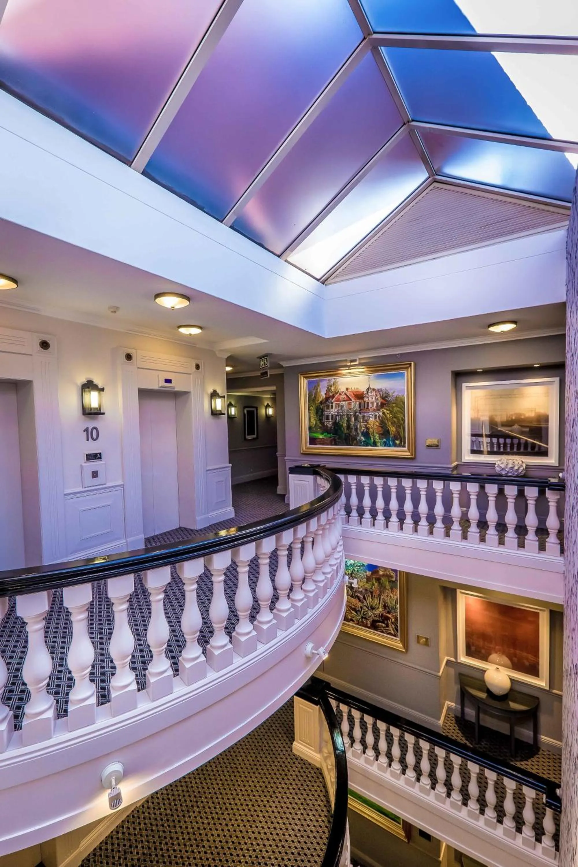 Decorative detail in 54 on Bath, Johannesburg Rosebank