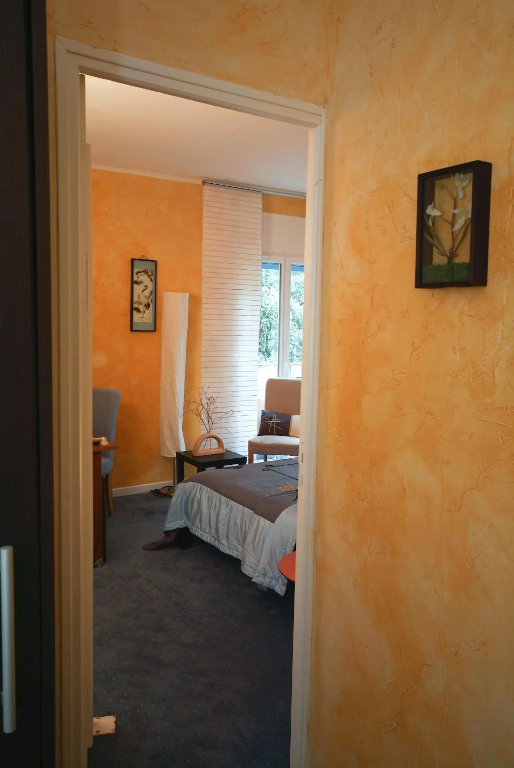 Bedroom, Bed in Cit'Hotel Le Mirage