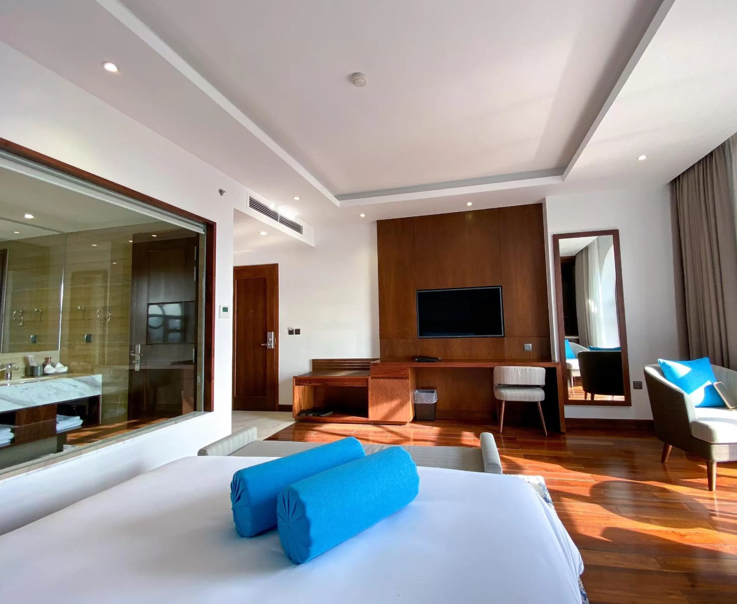 View (from property/room), Bed in D'Lecia Ha Long Hotel