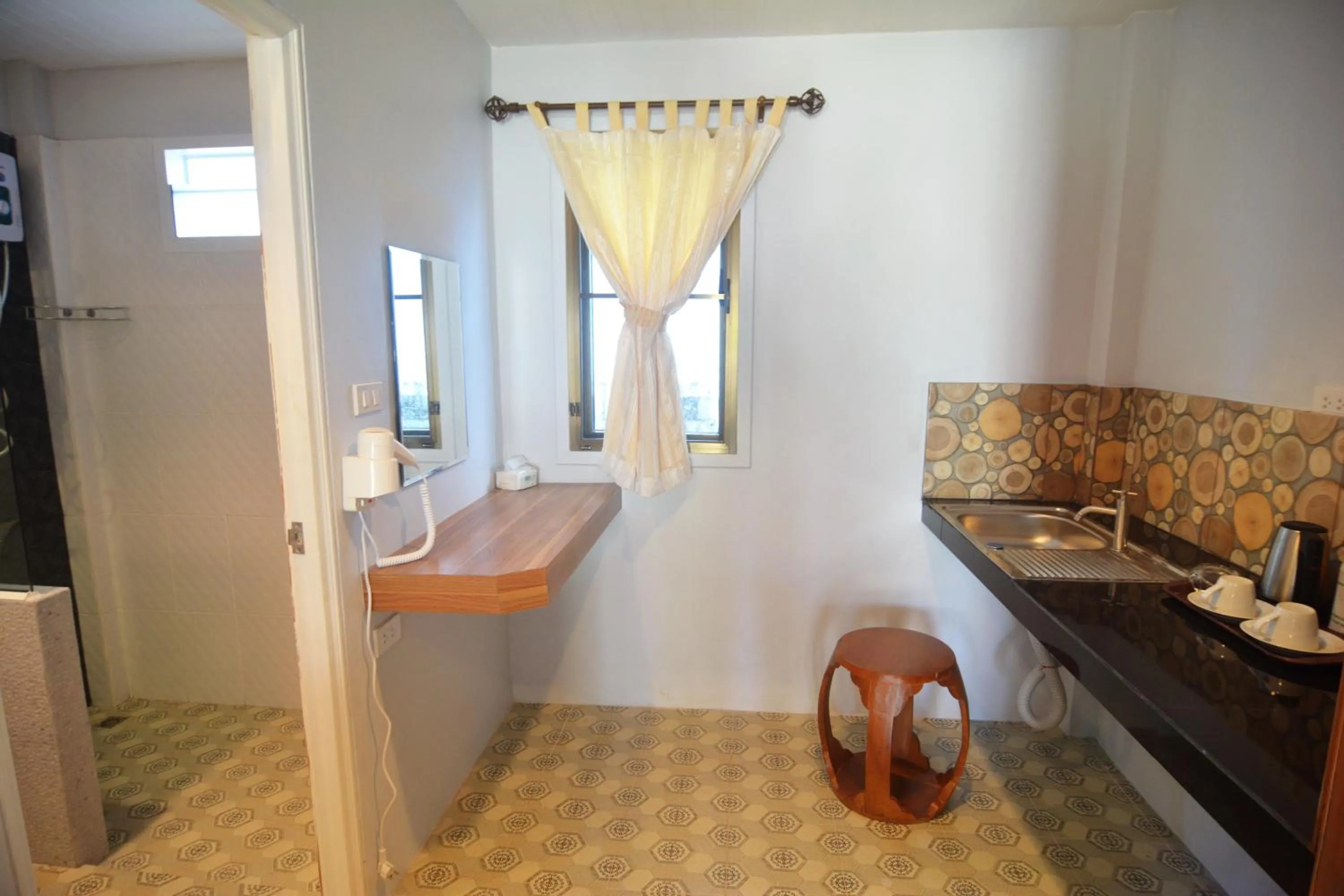 Kitchen or kitchenette in My Home Lantawadee Resort