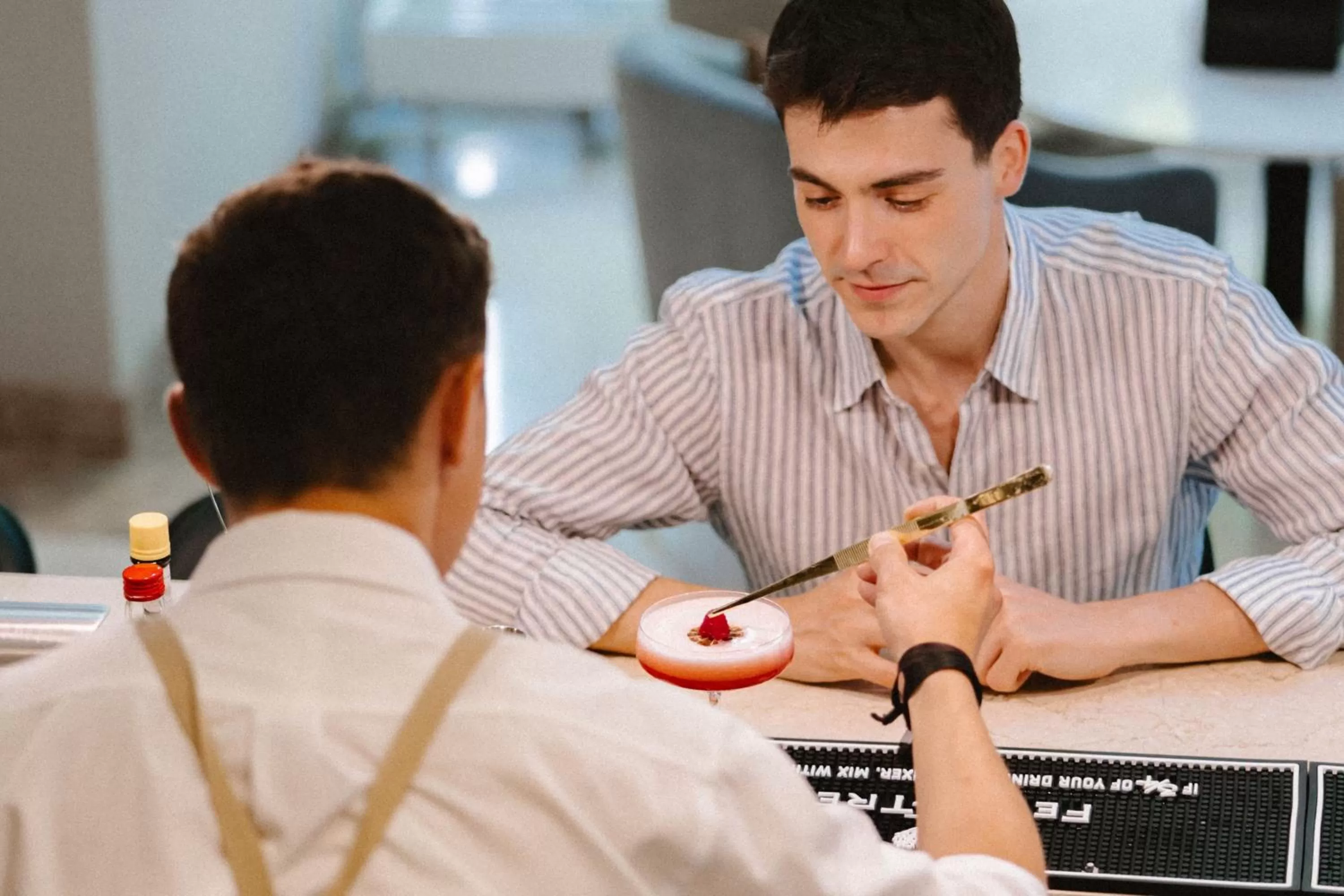 Lounge or bar in Munich Marriott Hotel