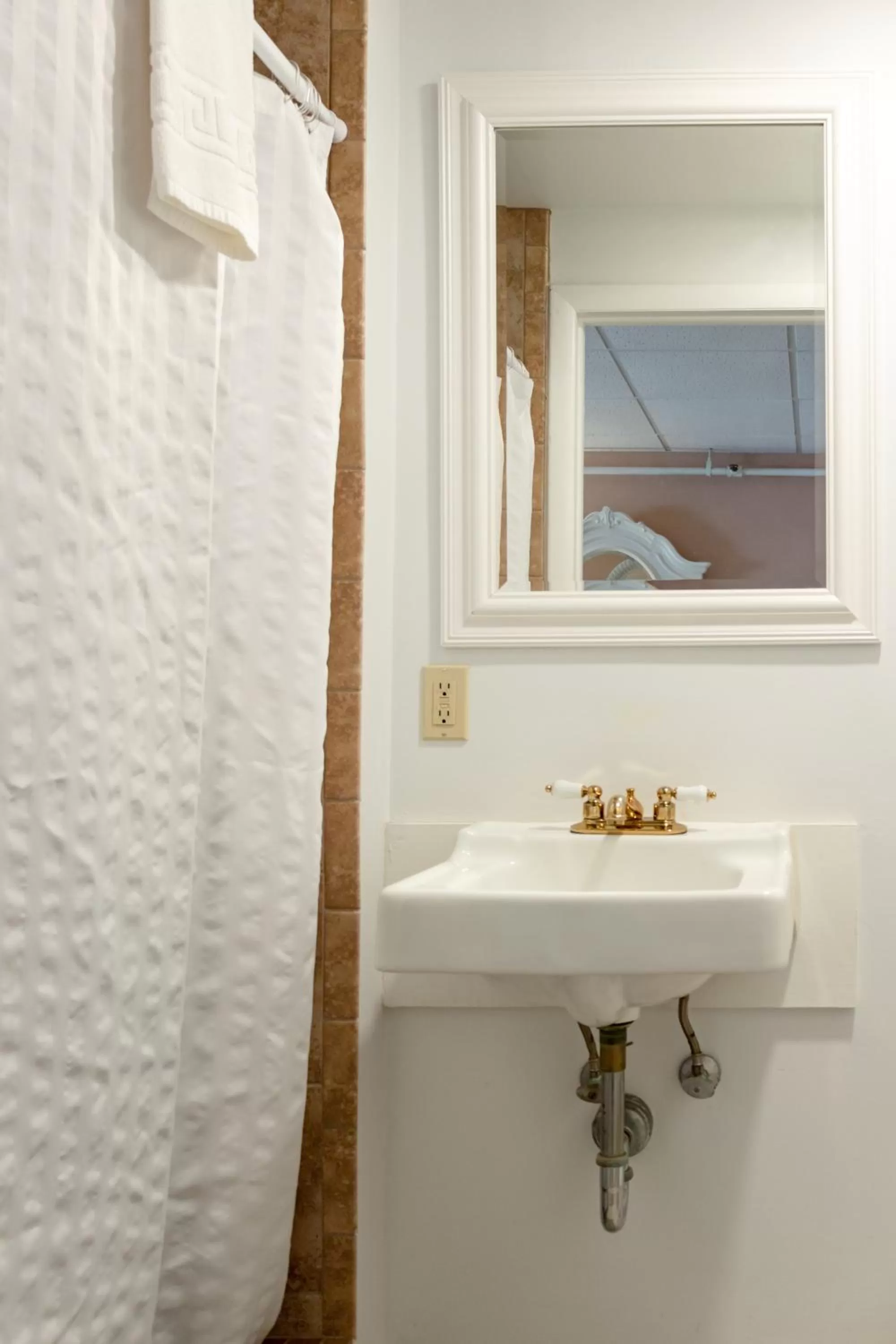 Bathroom in Hotel Frankfort & Restaurant