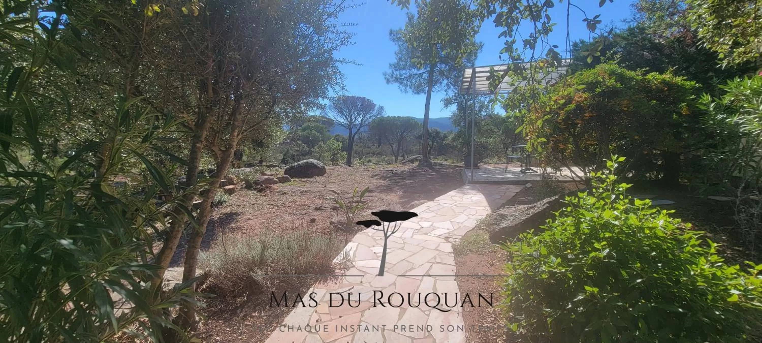 Garden in Le Mas du Rouquan