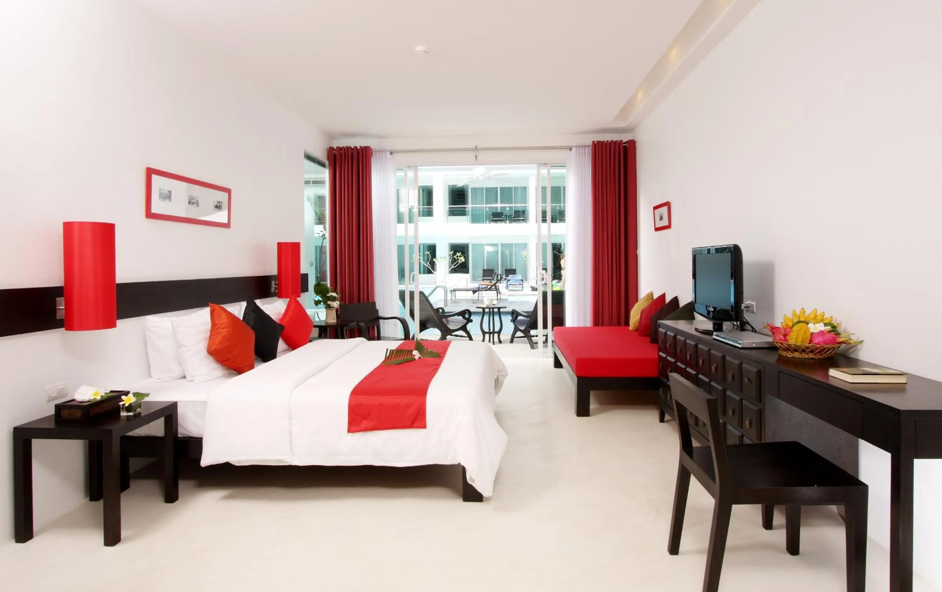 Bedroom, Bed in The Old Phuket - Karon Beach Resort - SHA Plus