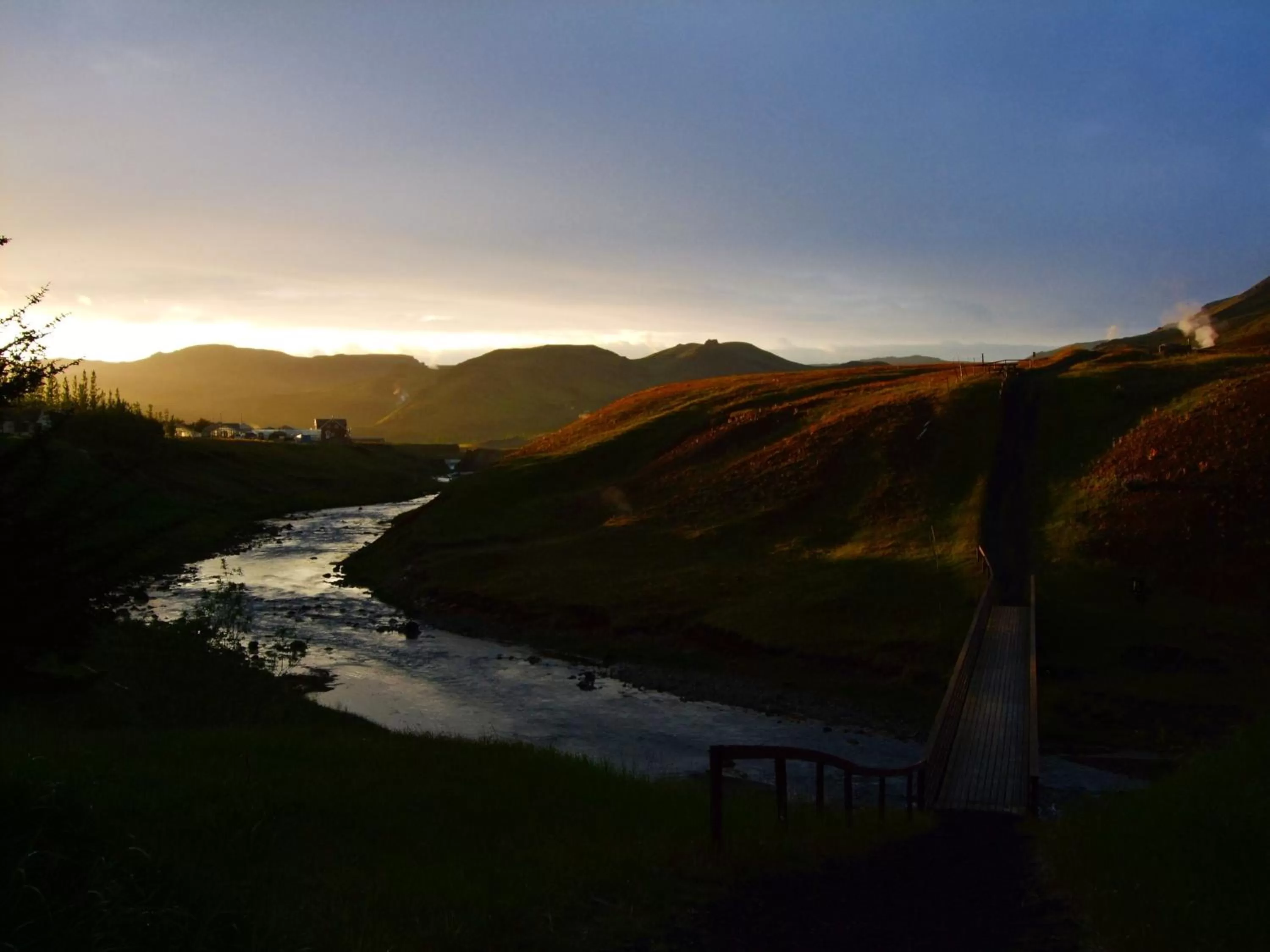 Area and facilities in Frost and Fire Hotel