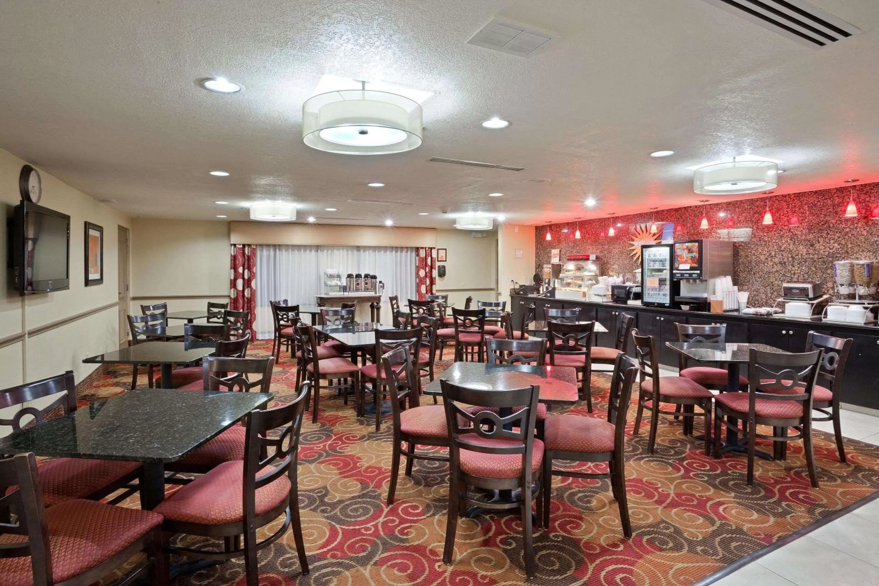 Restaurant/places to eat in La Quinta by Wyndham Salina