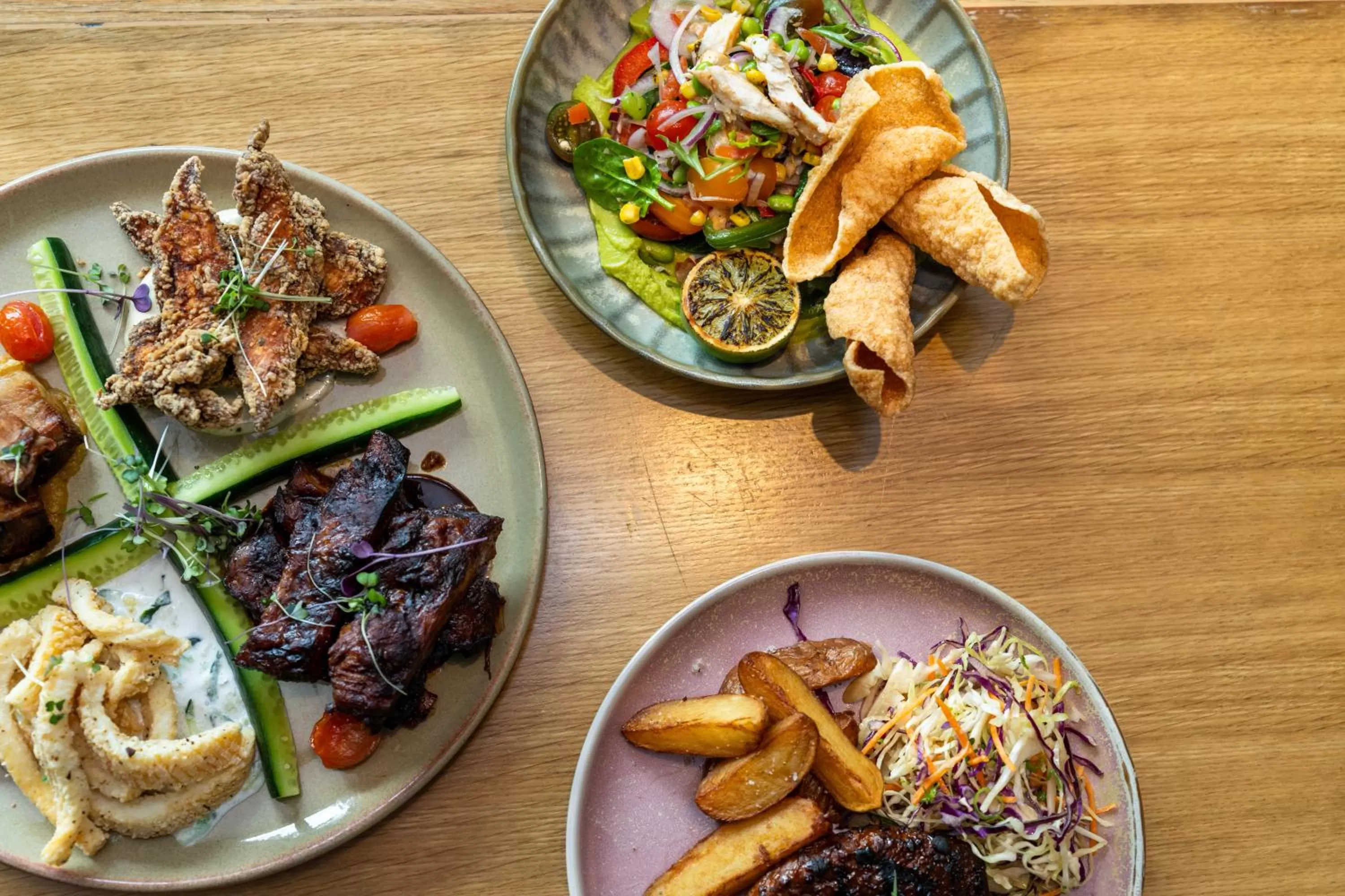 Restaurant/places to eat in Novotel Cairns Oasis Resort