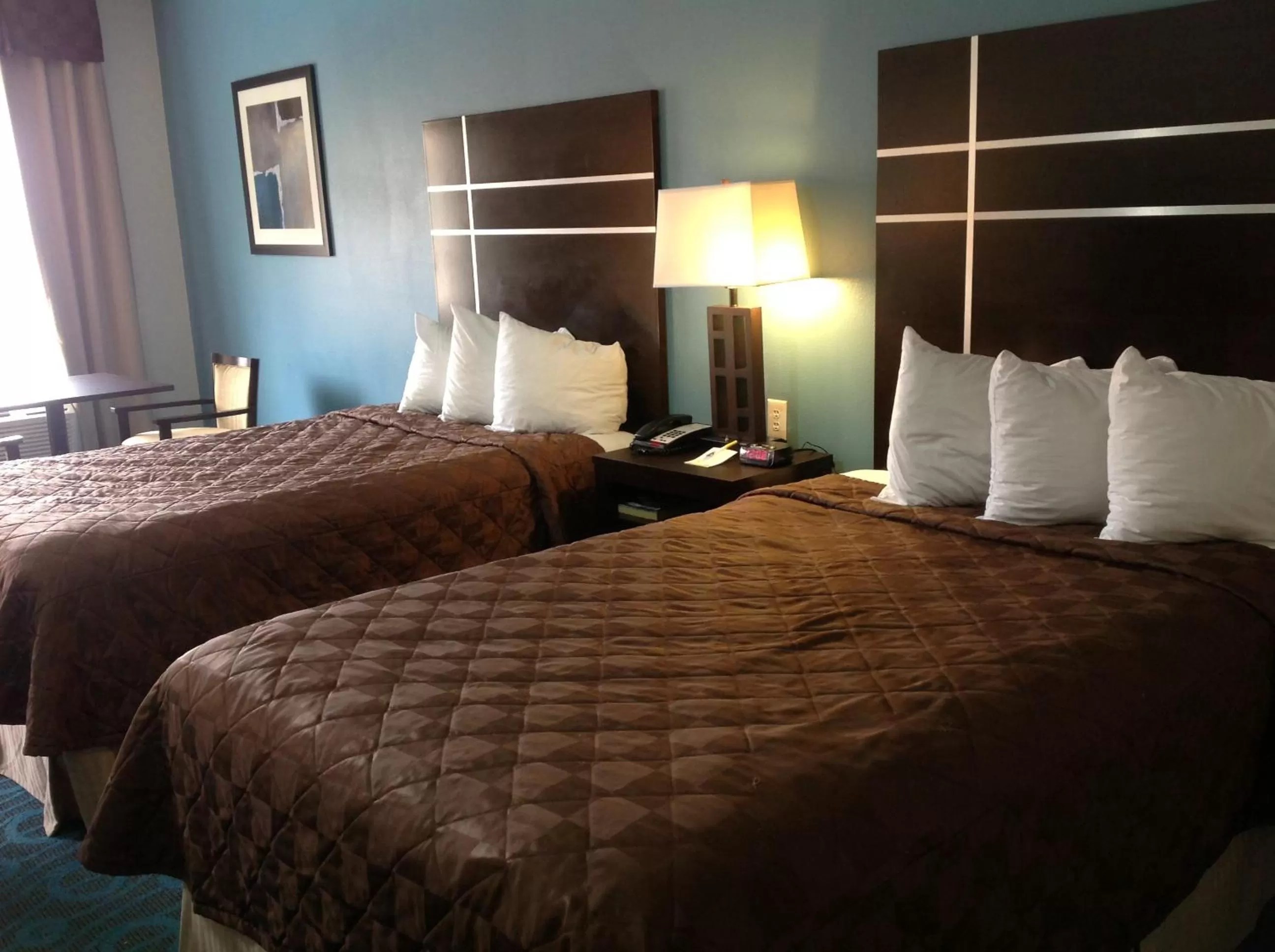 2 Double Beds, Mobility/Hearing Accessible Suite, Roll-In Shower, Non-Smoking in Days Inn by Wyndham Humble/Houston Intercontinental Airport
