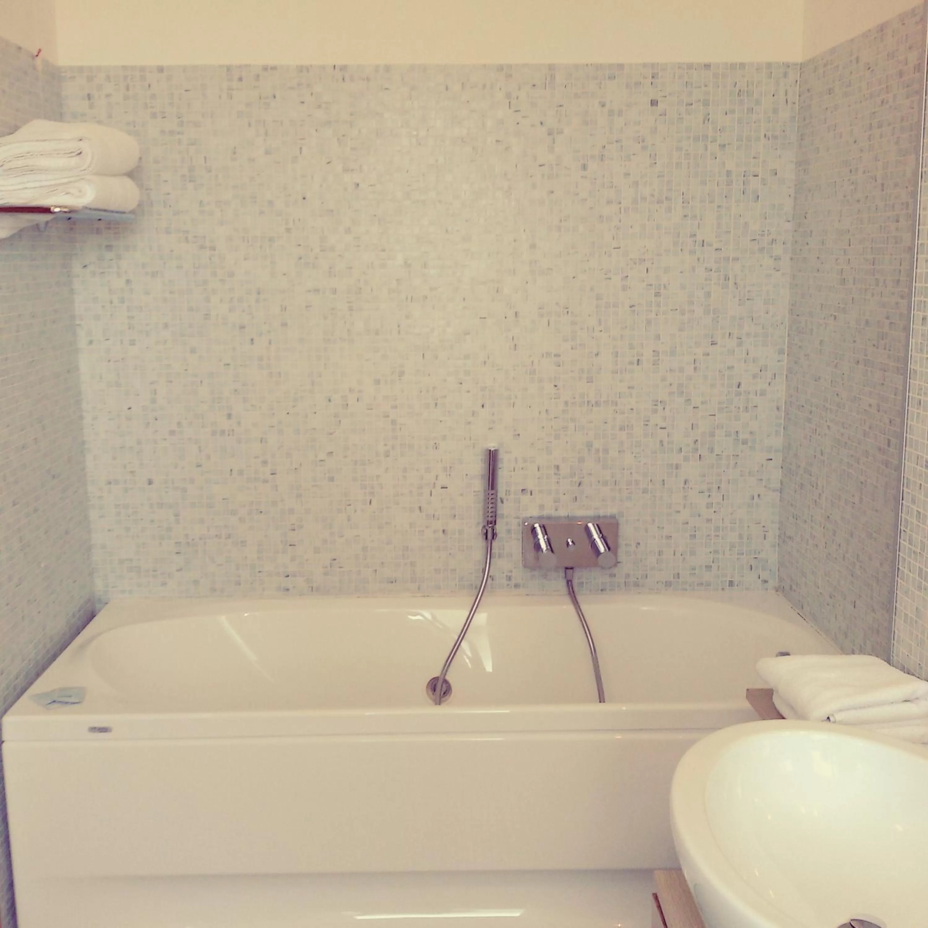 Bathroom in Hotel Paclà