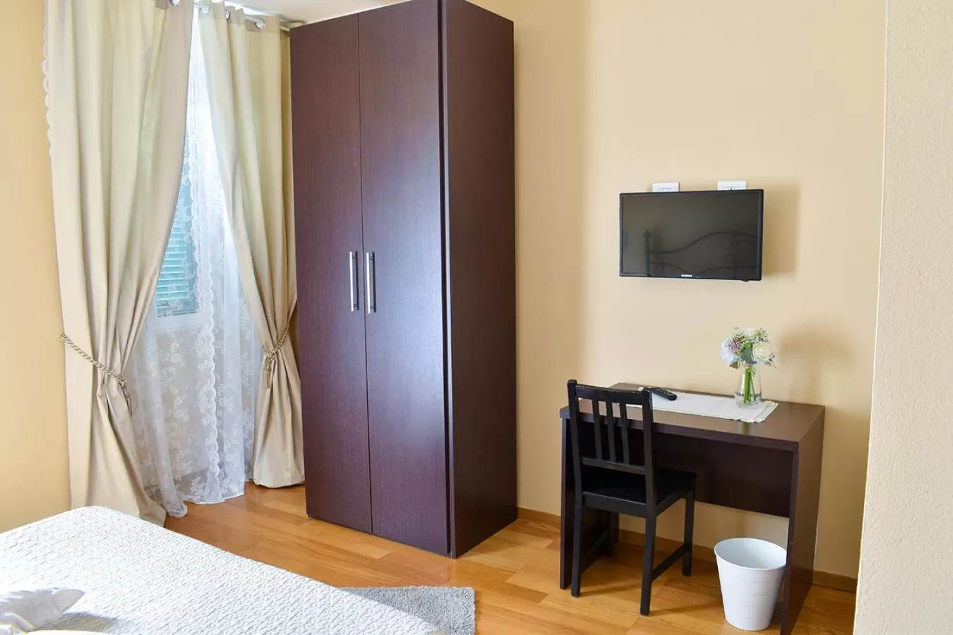 TV and multimedia, Bed in B&B in Piazzetta