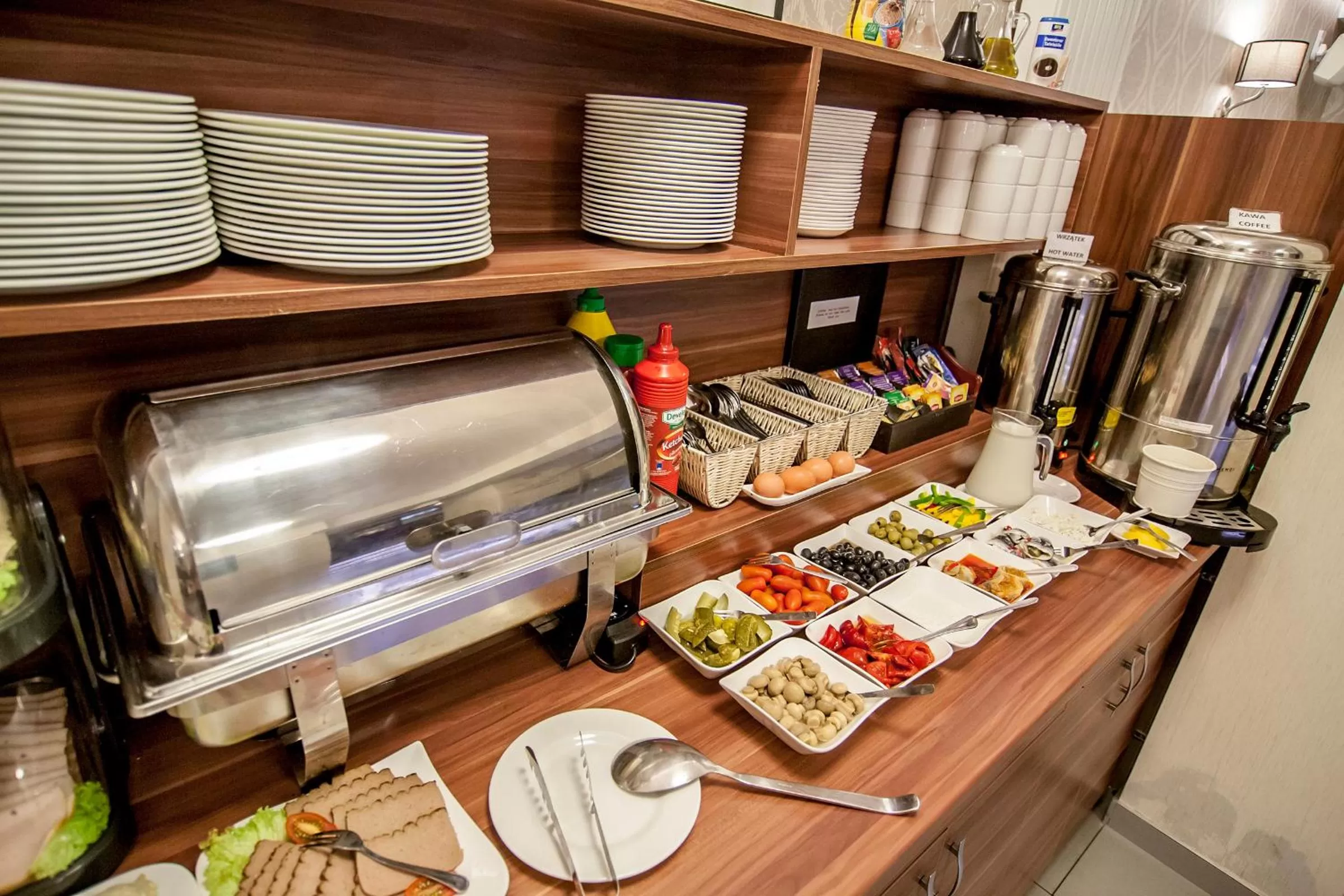 Restaurant/places to eat in Hotel Miodowa