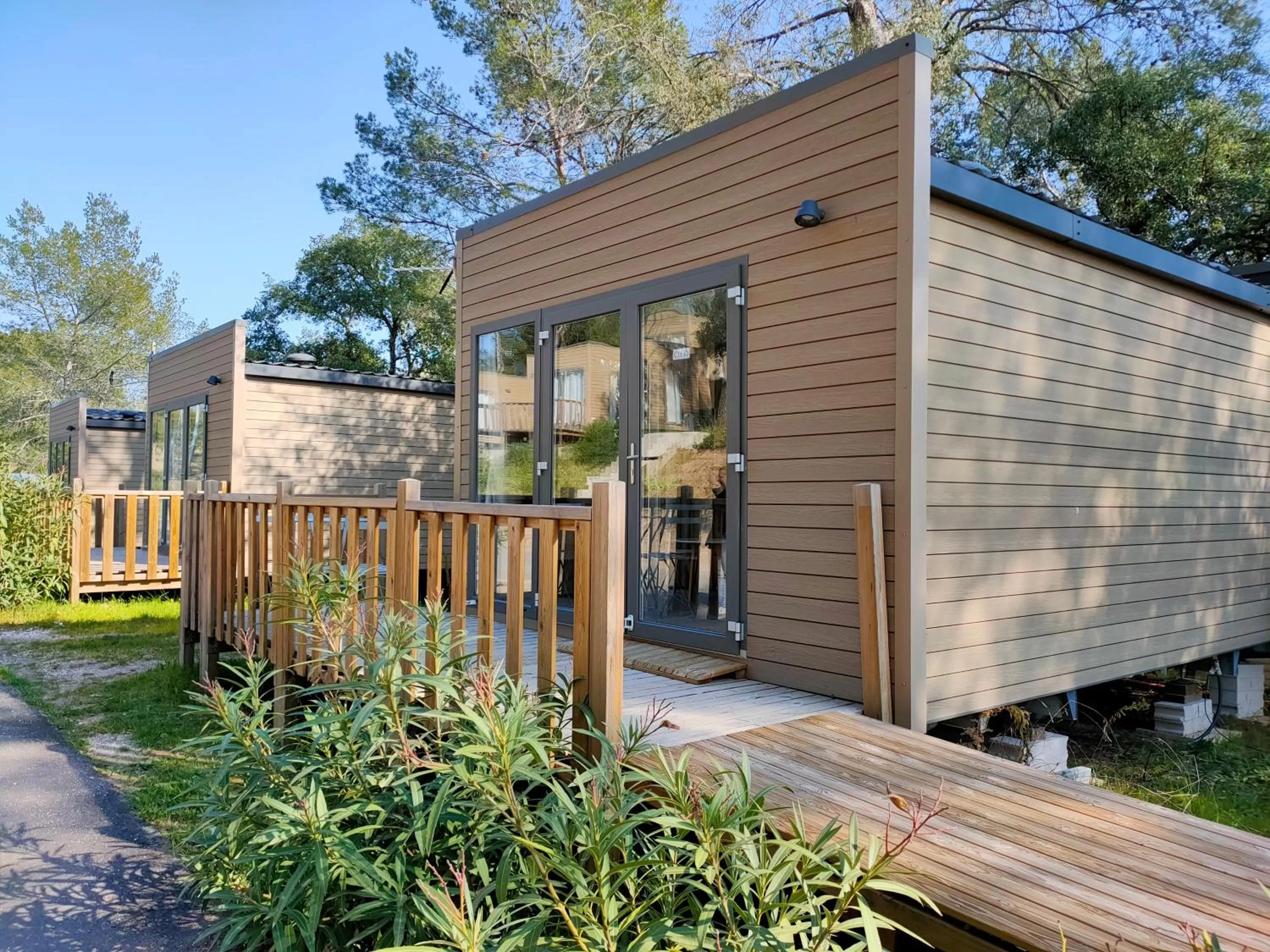Patio in Domaine des voiles de Pierrefeu