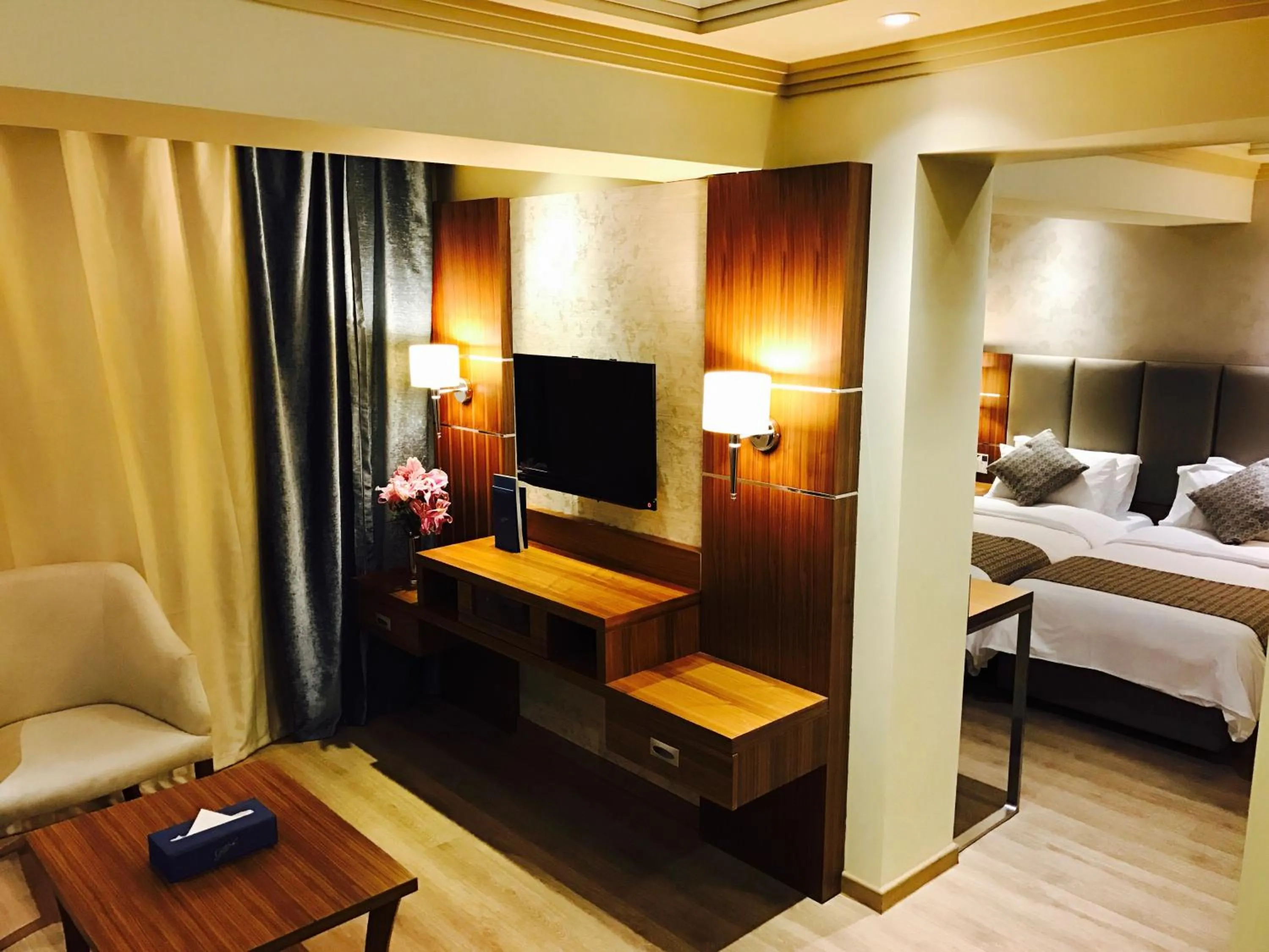 Decorative detail, Bed in Gems Hotel