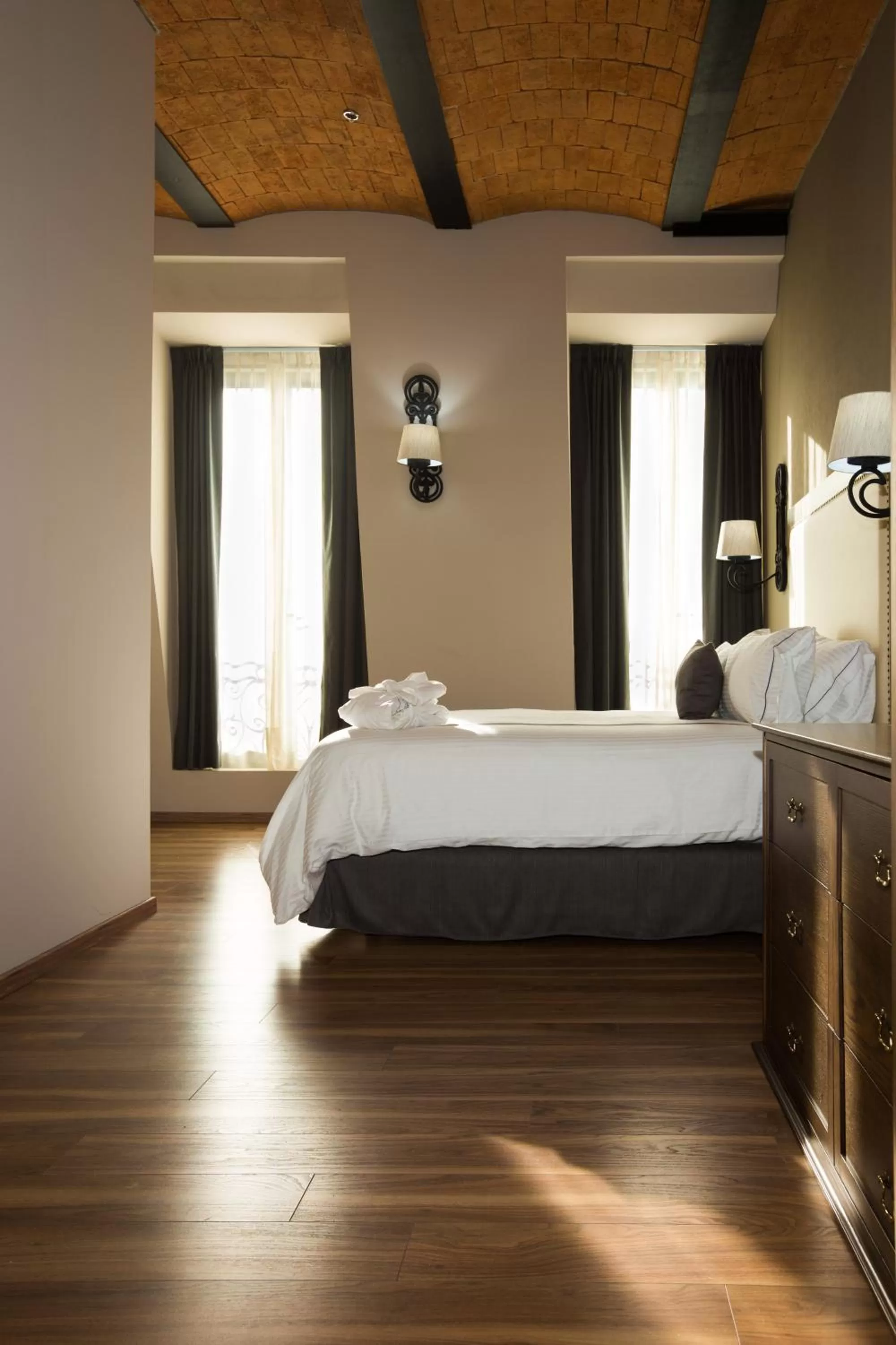 Photo of the whole room, Bed in Historico Central Hotel