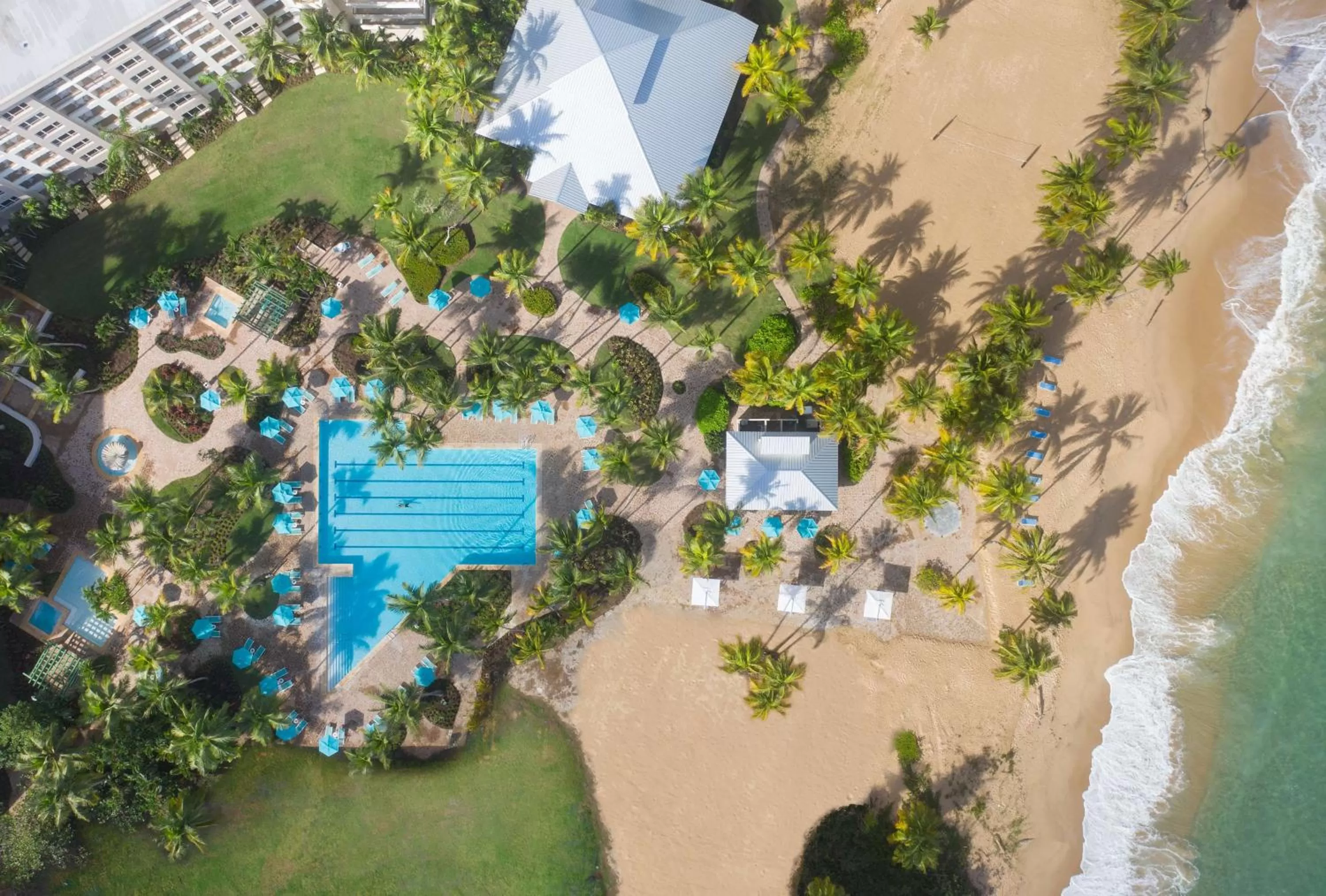 Property building in Hyatt Vacation Club at Hacienda del Mar