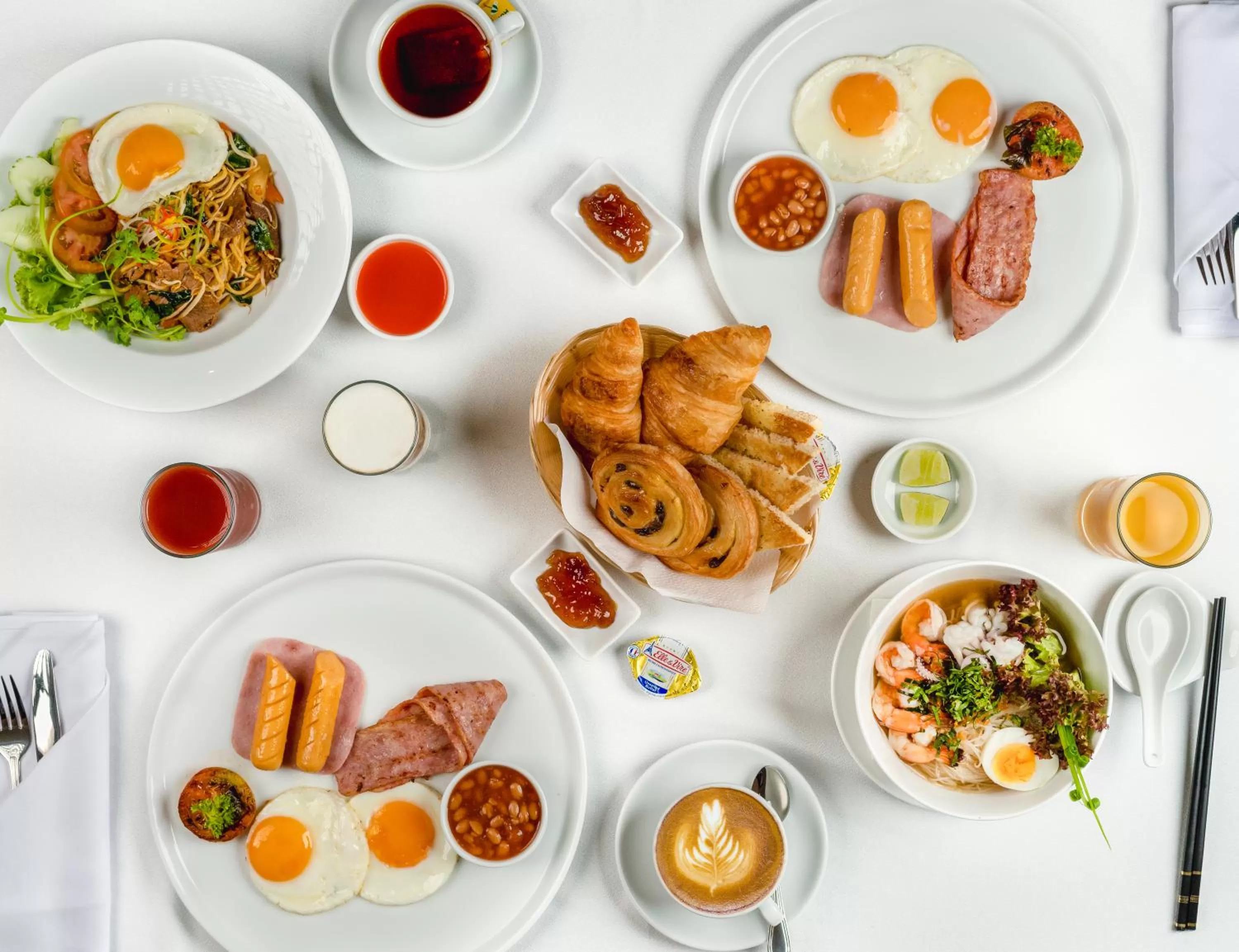 Breakfast in Duong Chan Hotel