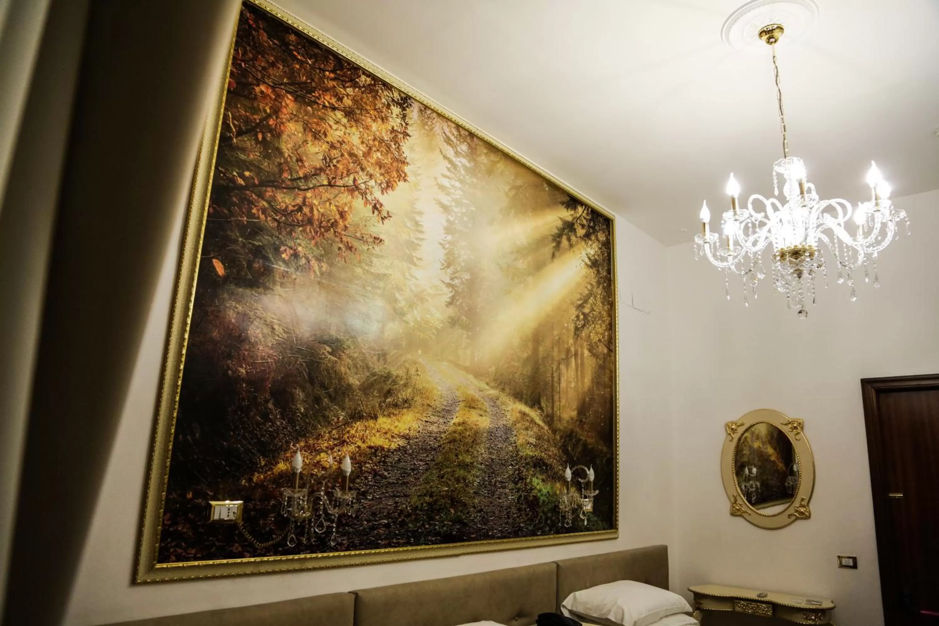 Decorative detail in Hotel des Artistes