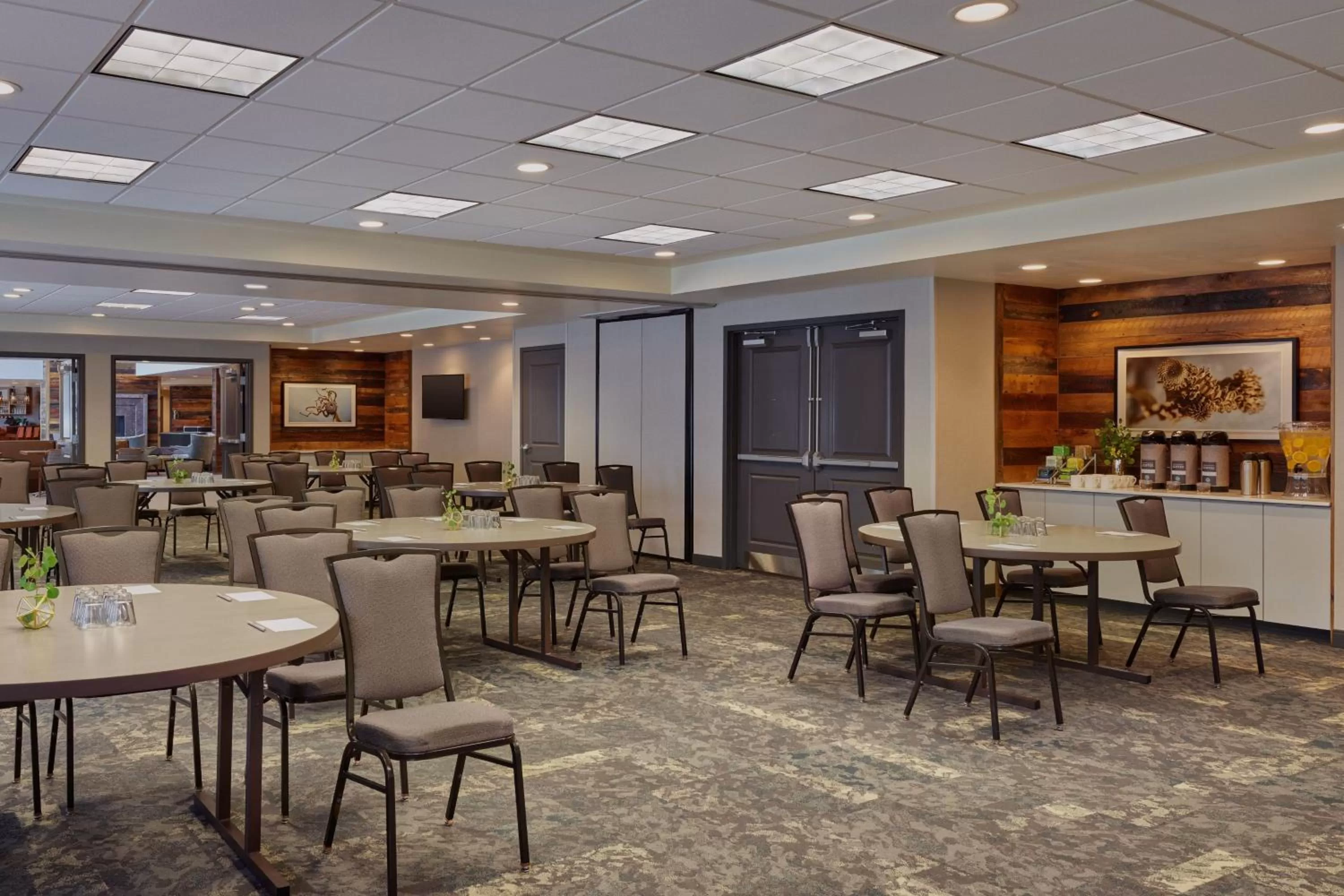 Meeting/conference room in Residence Inn by Marriott Breckenridge