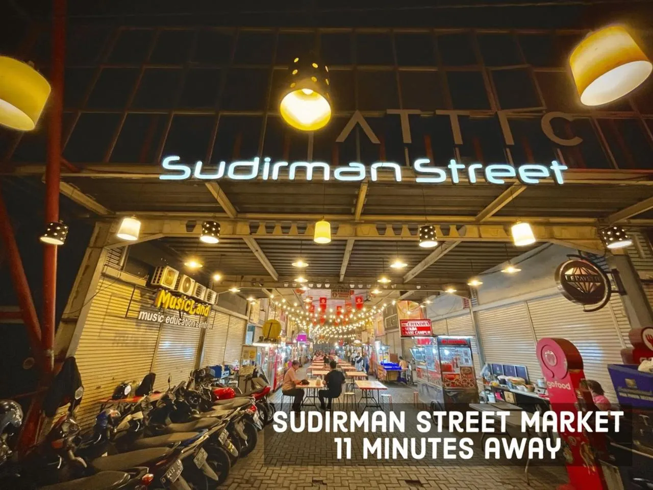 HARRIS Hotel & Convention Festival Citylink Bandung