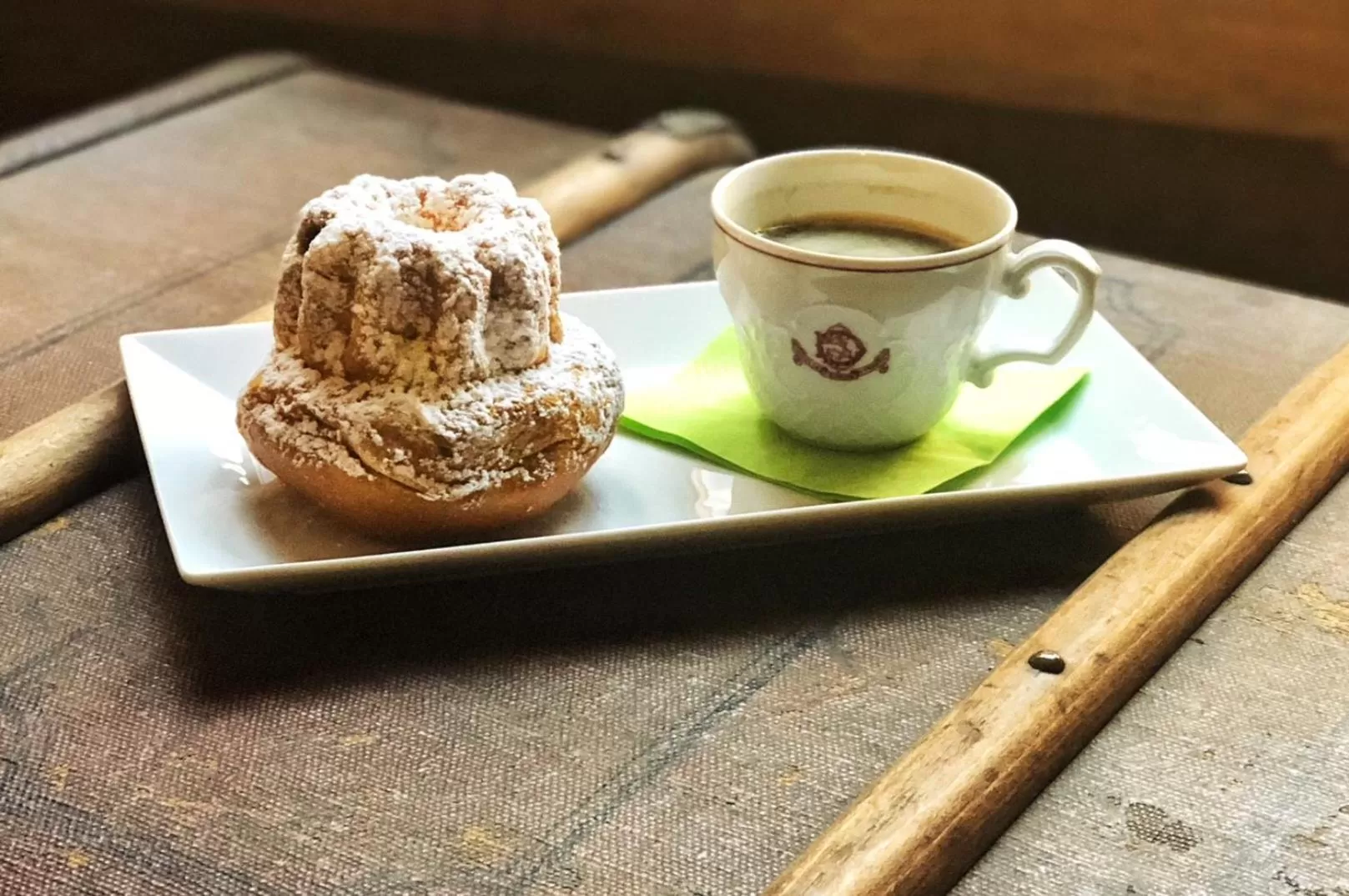 Lounge or bar in Hôtel de l'Europe by HappyCulture