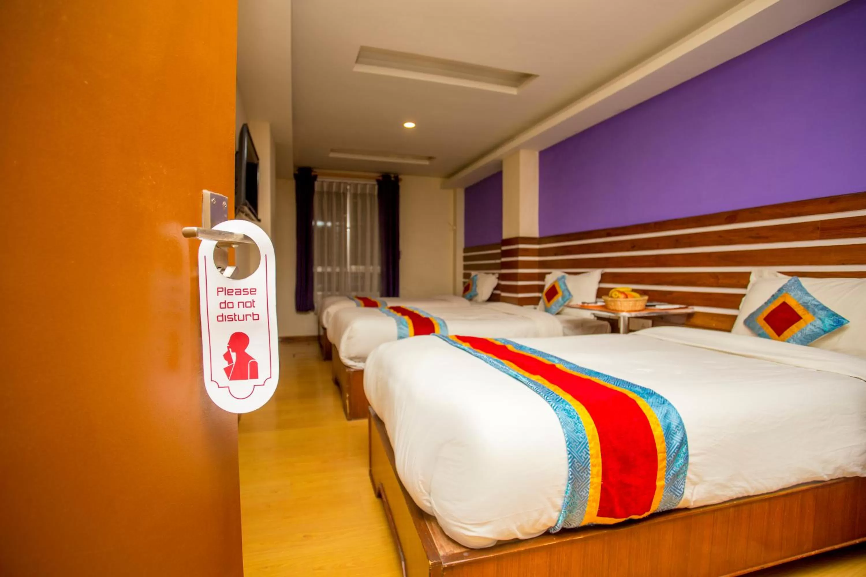 Photo of the whole room, Bed in Truly Asia Boutique Hotel