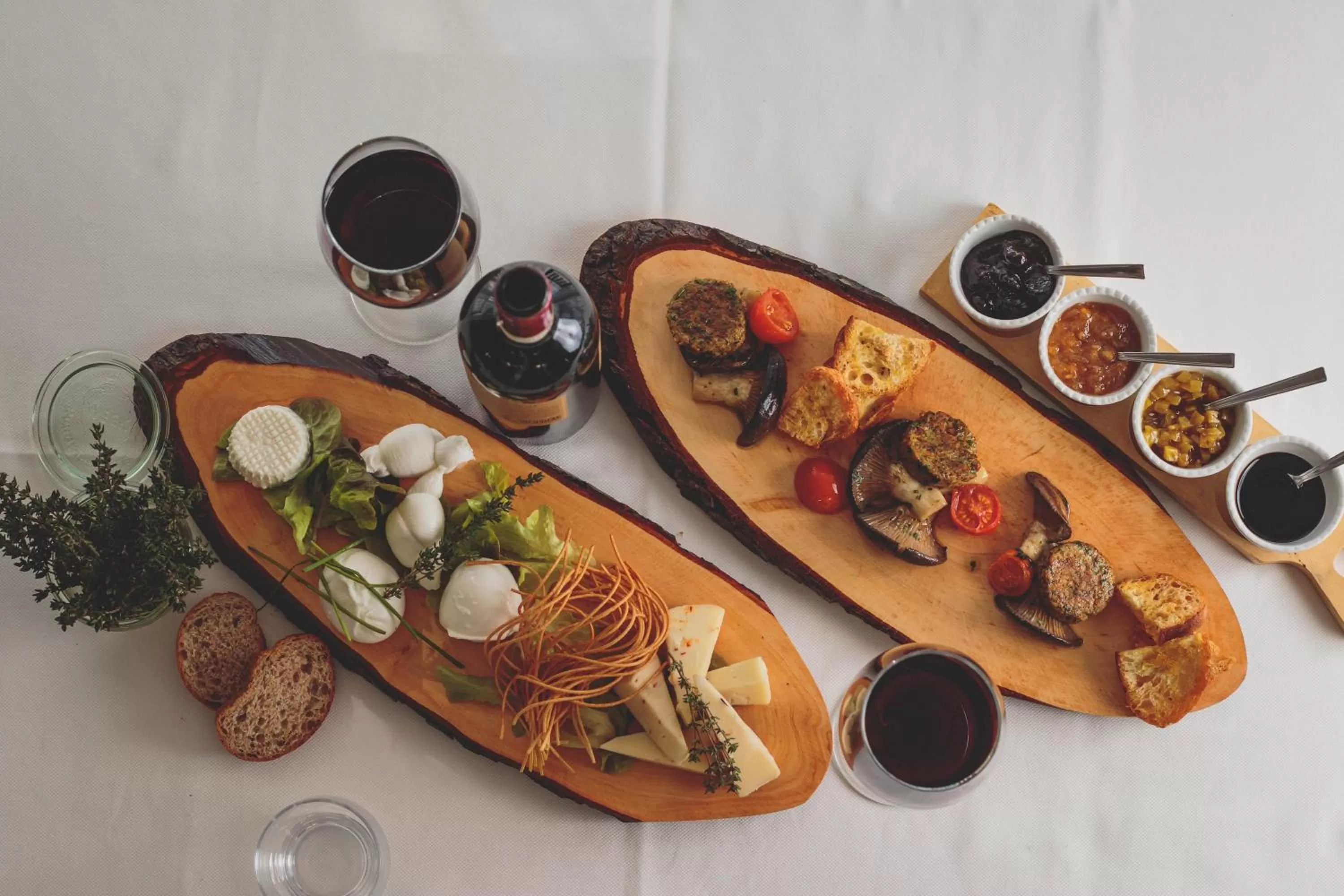 Restaurant/places to eat in Hotel Majesty Bari