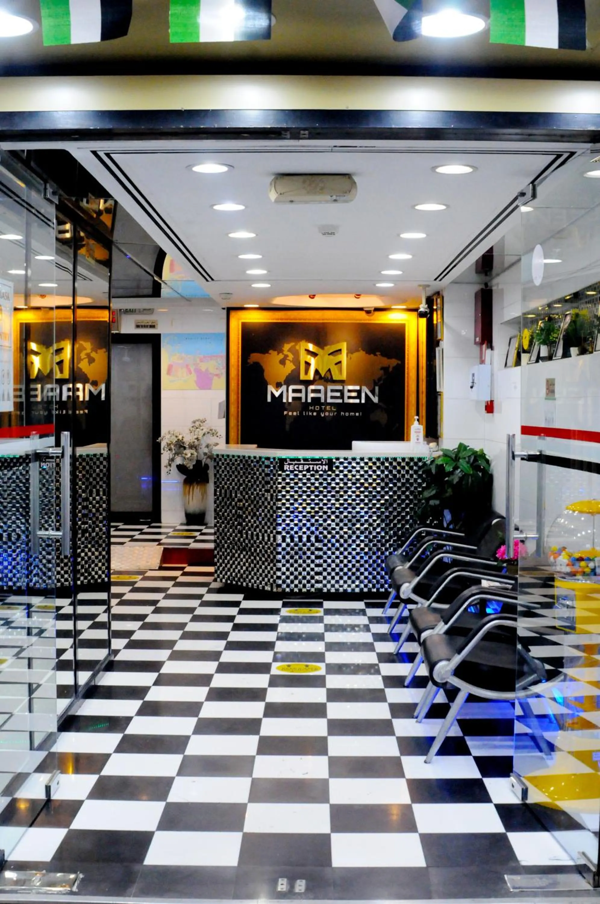 Maaeen Hotel
