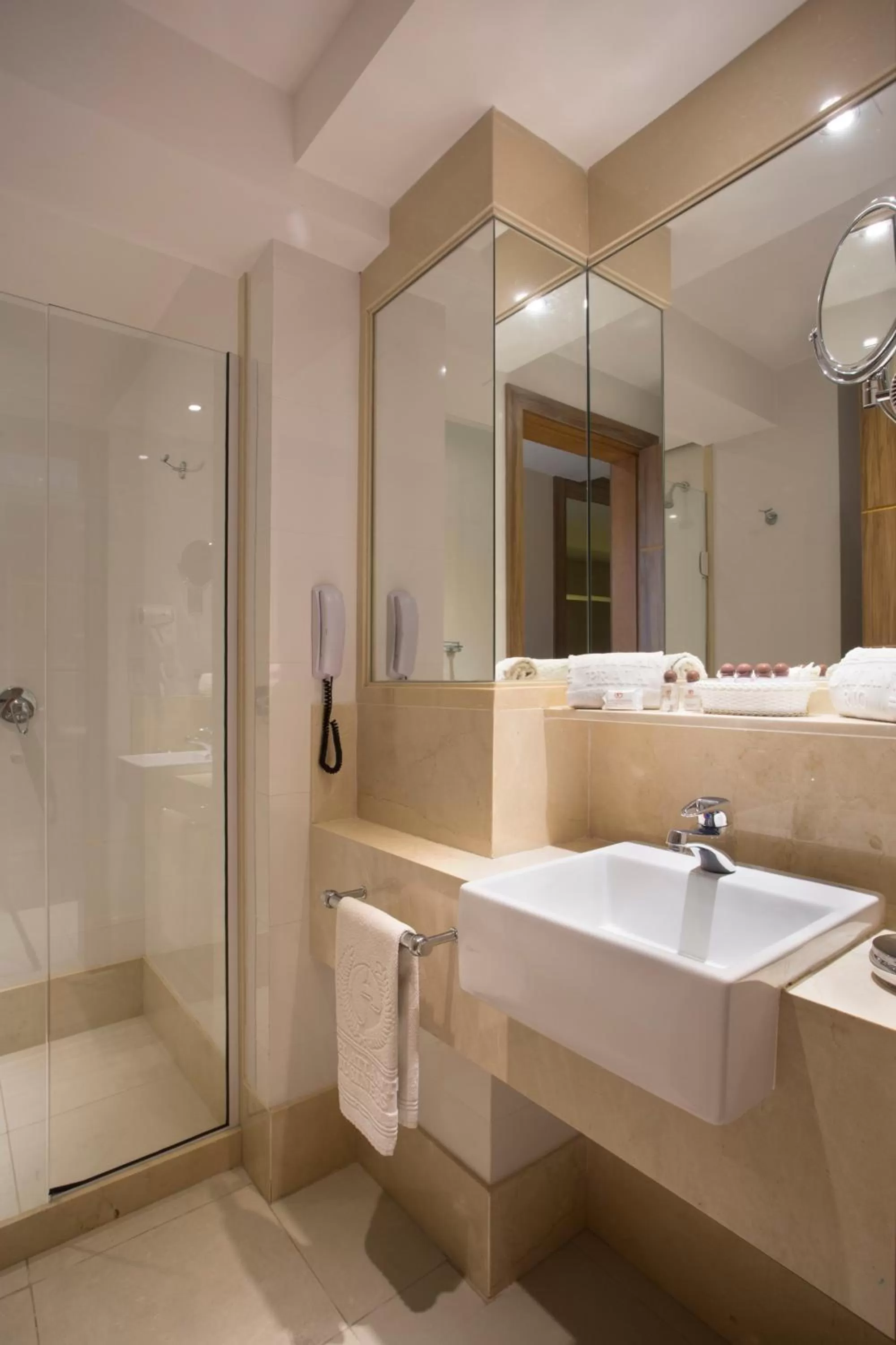 Bathroom in Hotel Atlantico Praia