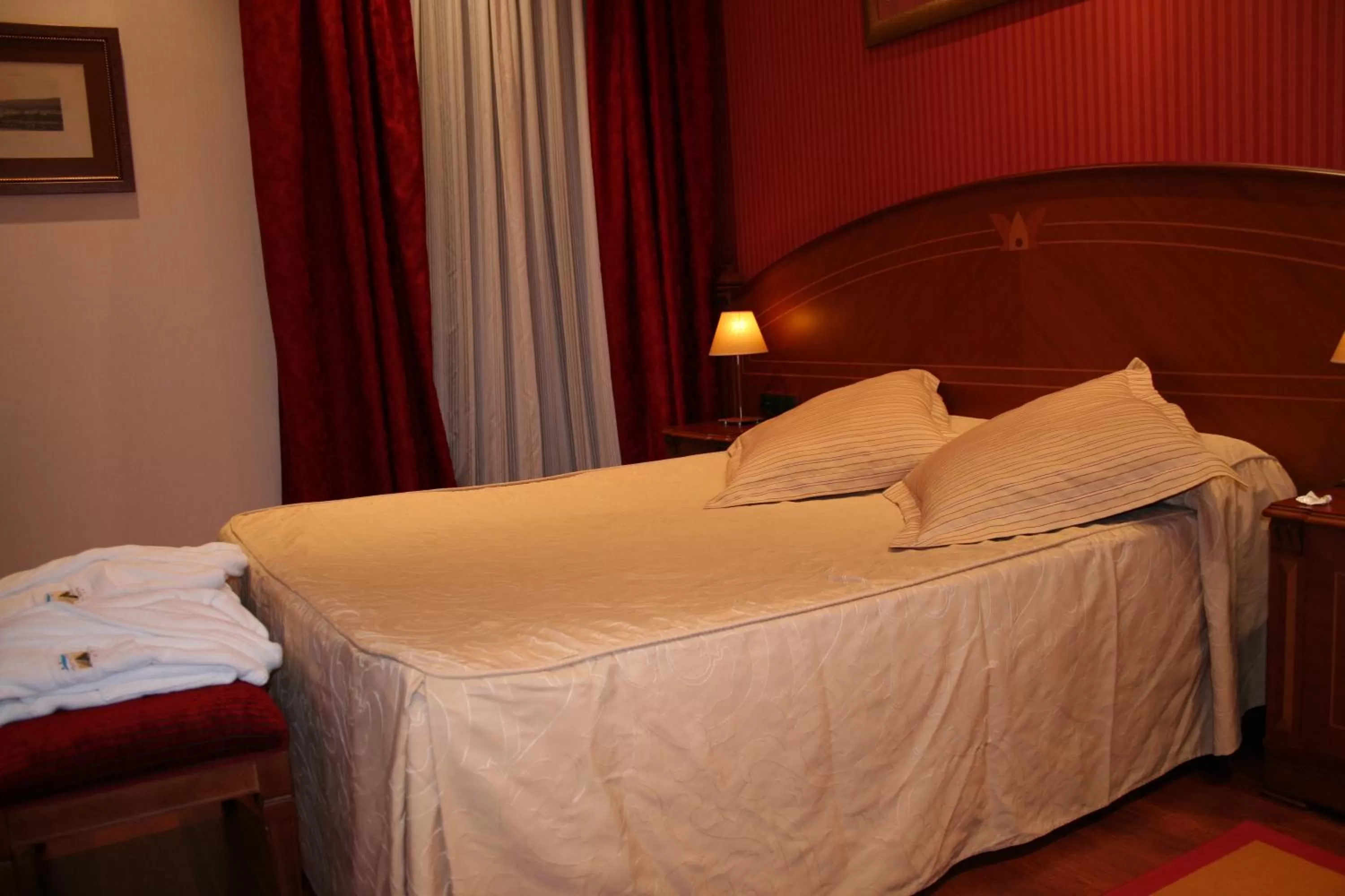 Bed in Hotel Palacio de la Magdalena