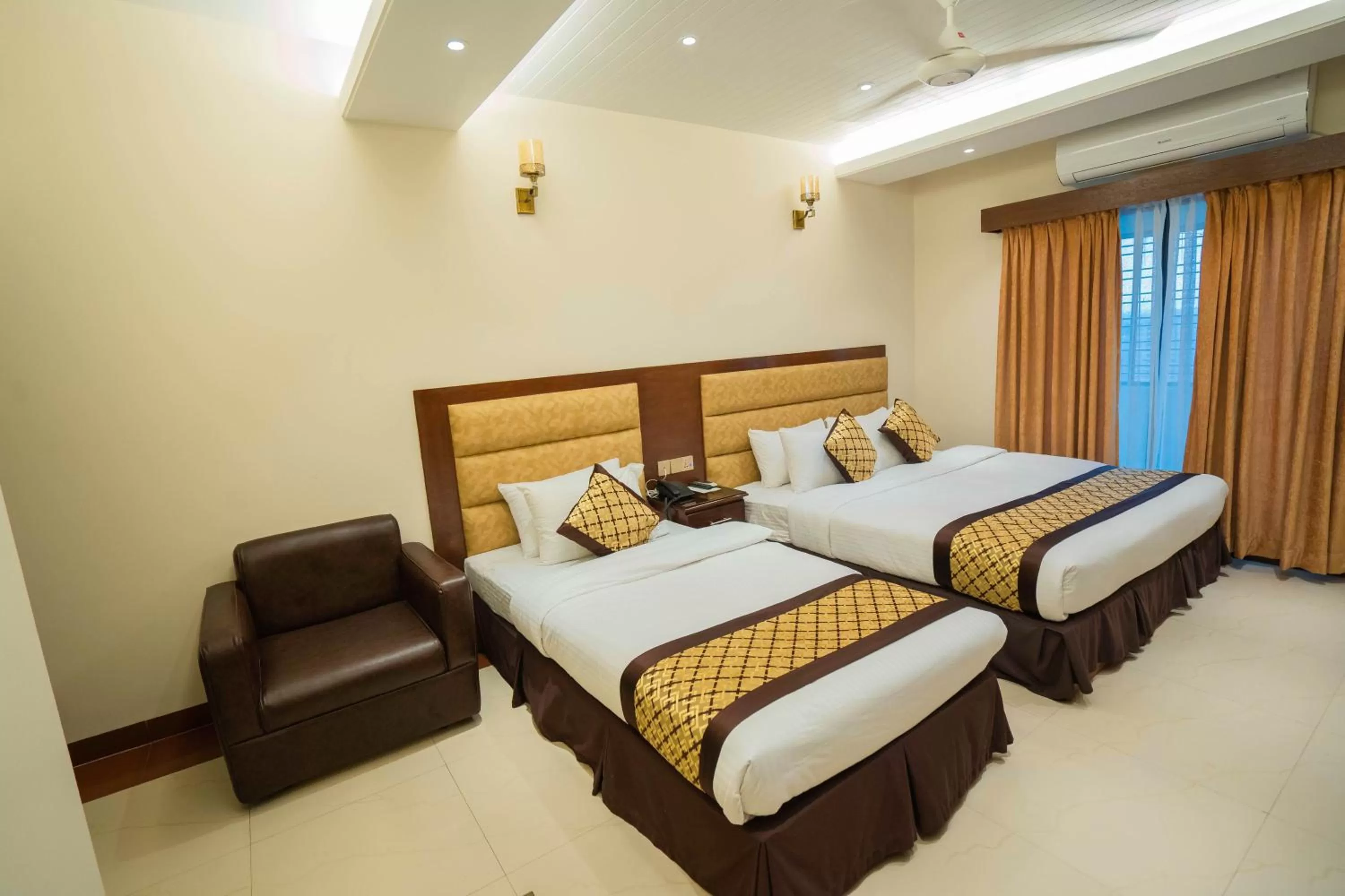 Bed in Central Inn Dhaka City Centre