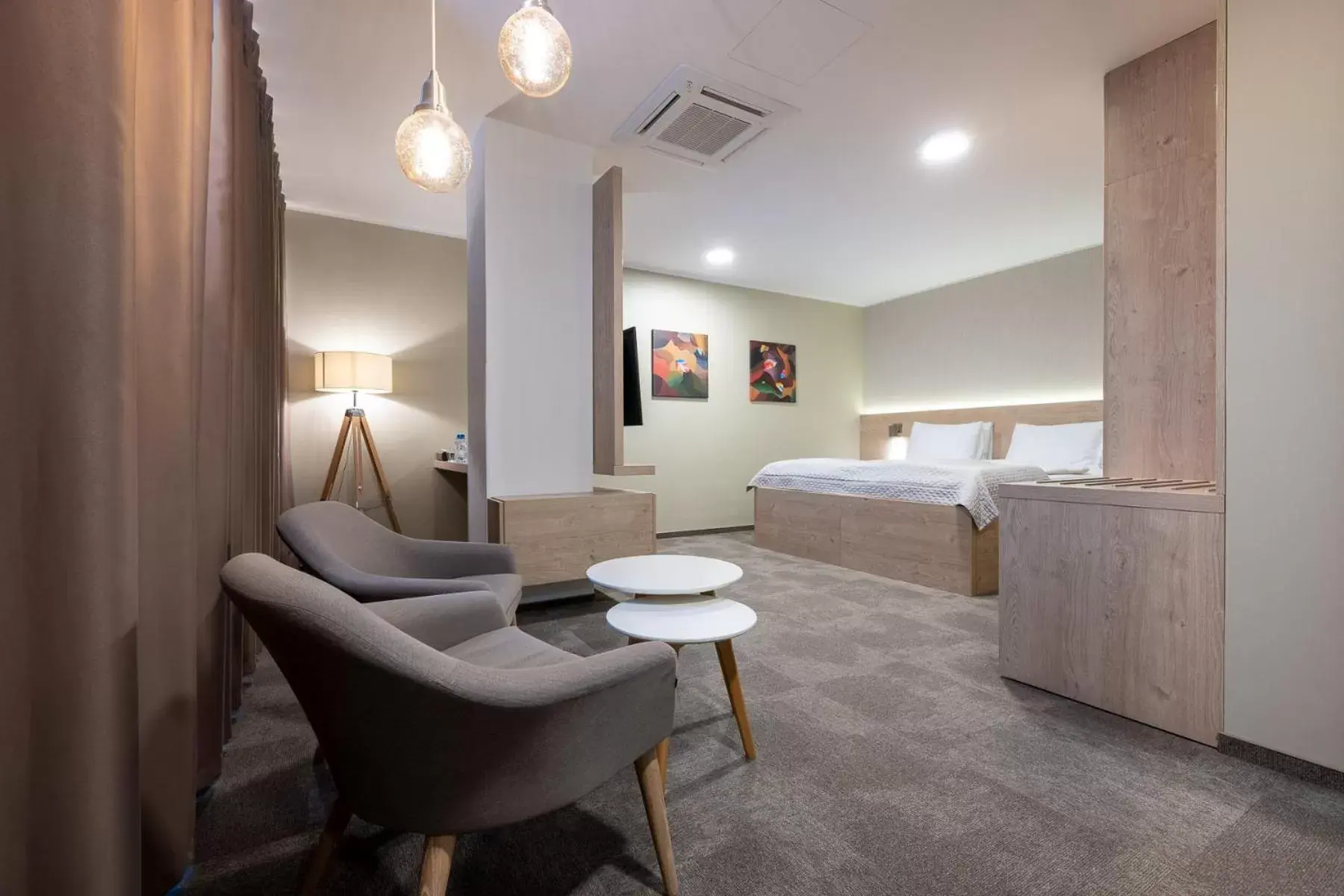 Executive Double or Twin Room with Extra Bed Available in Hotel reSTART Superior Executive Double or Twin Room with Extra Bed Available in Hotel reSTART Superior