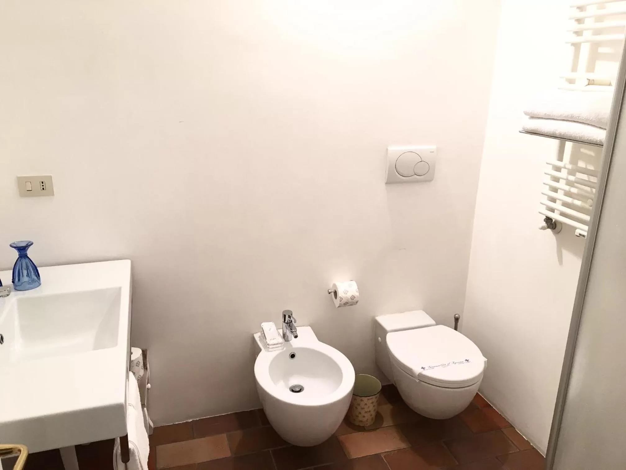 Bathroom in Vicolo del Lupo Guesthouse