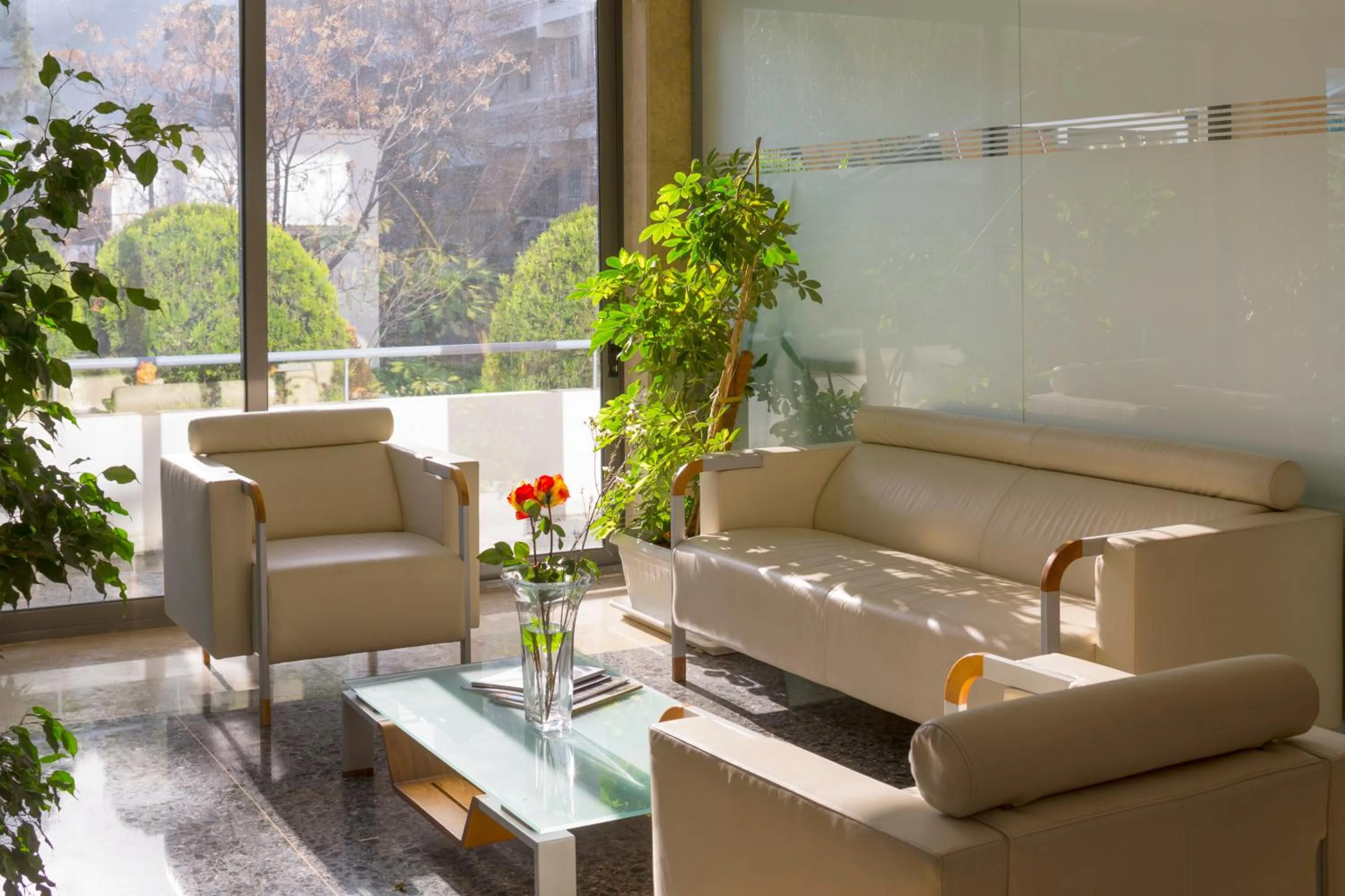 Lobby or reception in Blue Sea Hotel Alimos