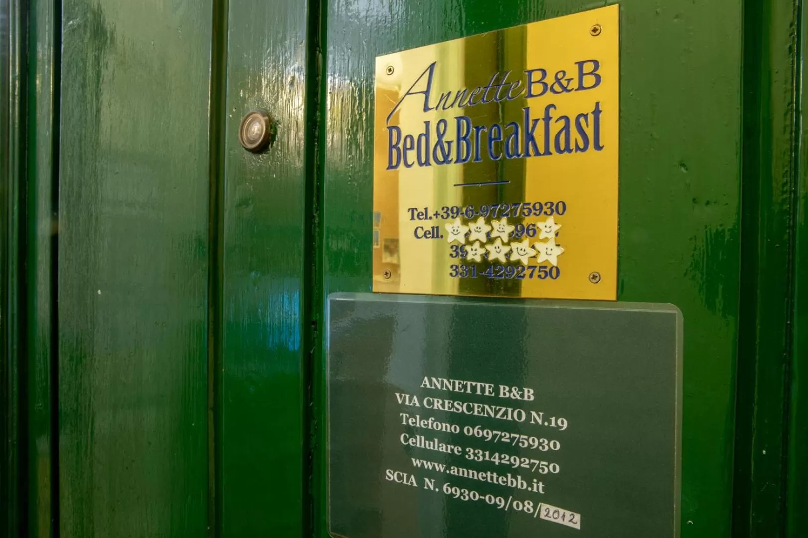 Logo/Certificate/Sign in Annette B&B