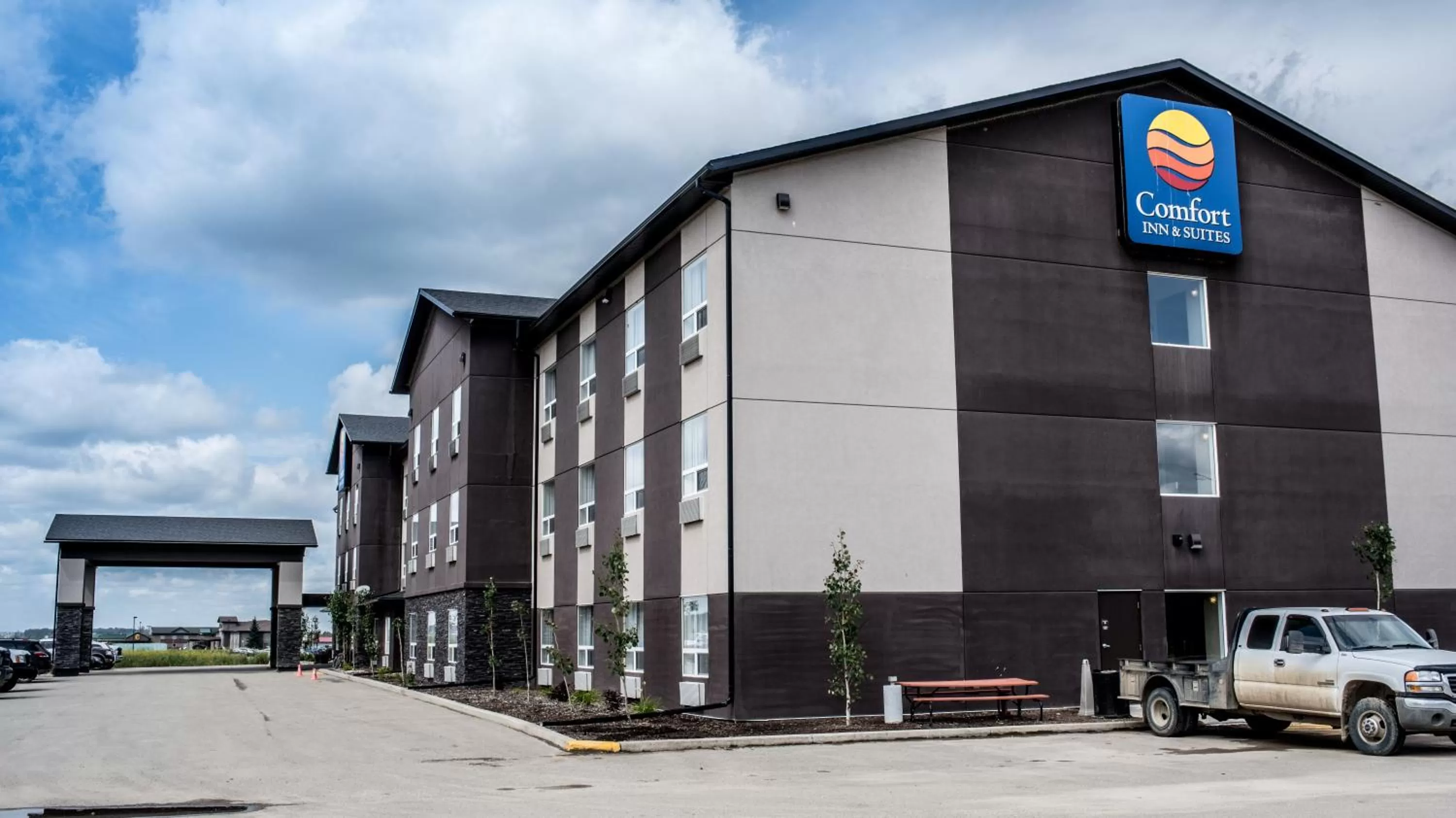 Property building in Comfort Inn & Suites