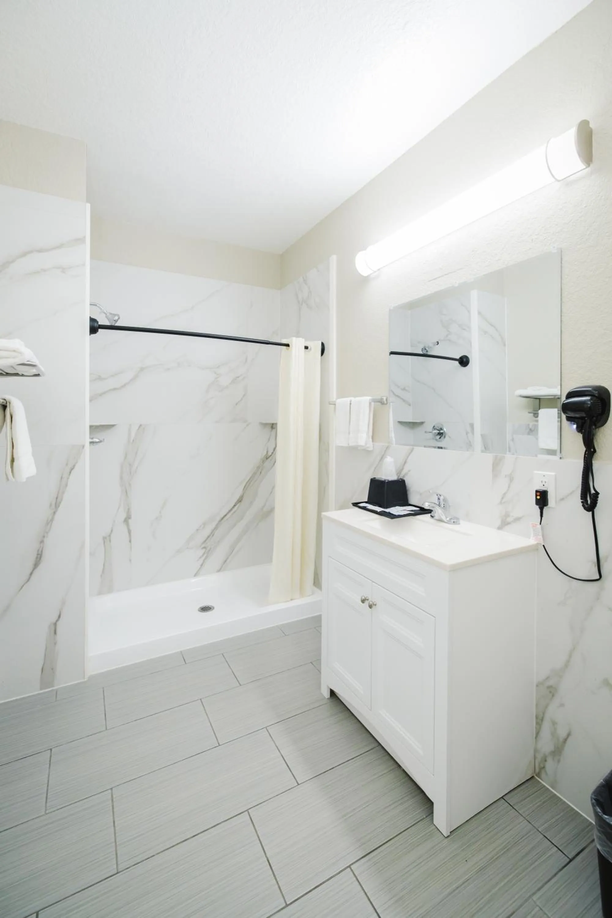 Winchester Inn and Suites Humble/IAH/North Houston