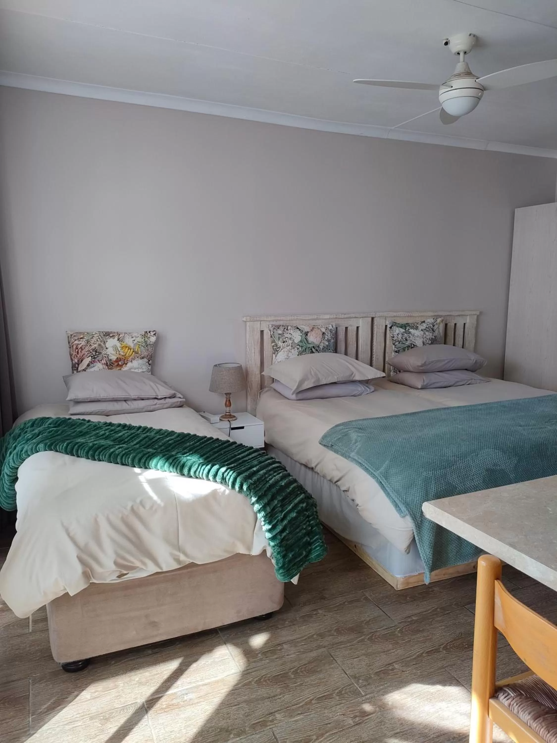 Bedroom, Bed in Cove View B&B