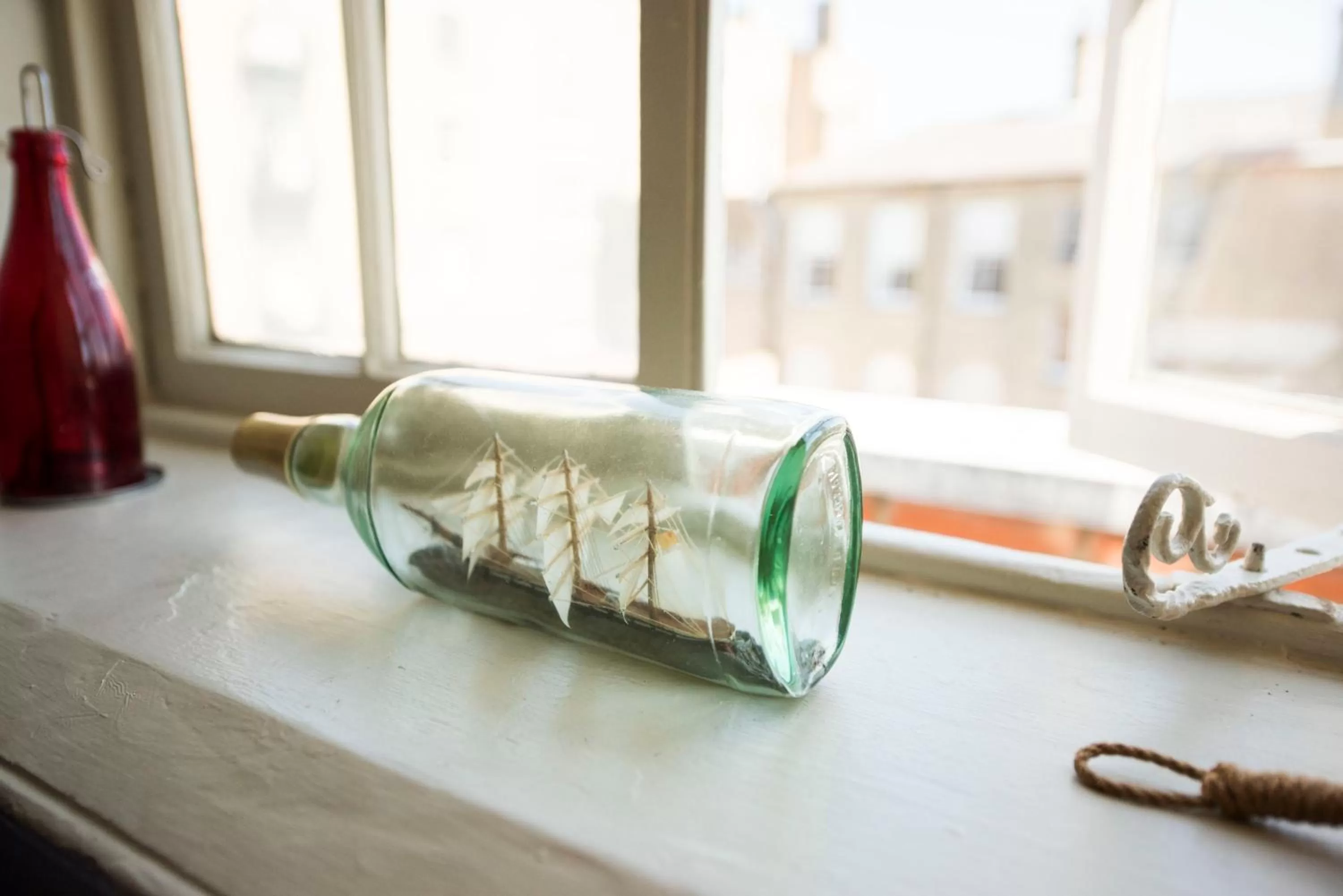 Decorative detail in Alma Inn & Dining Rooms
